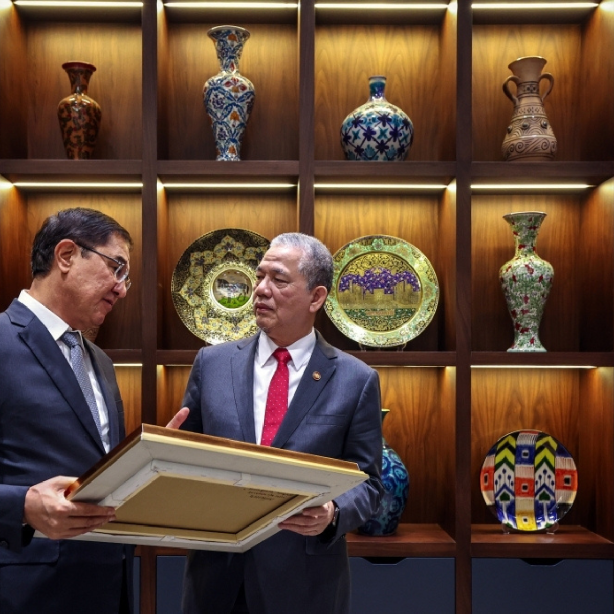 Fadillah engages with Uzbekistan leaders to explore collaboration in energy, tourism, and education