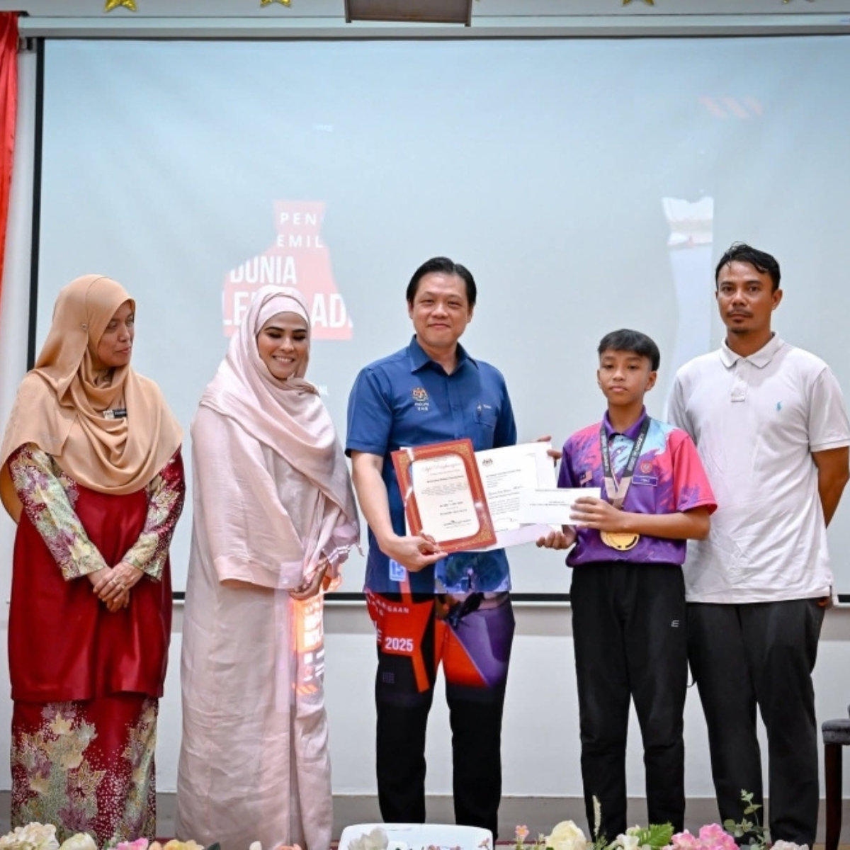 Anwar congratulates 13-year-old world roller freestyle champion, vows Sports Ministry backing