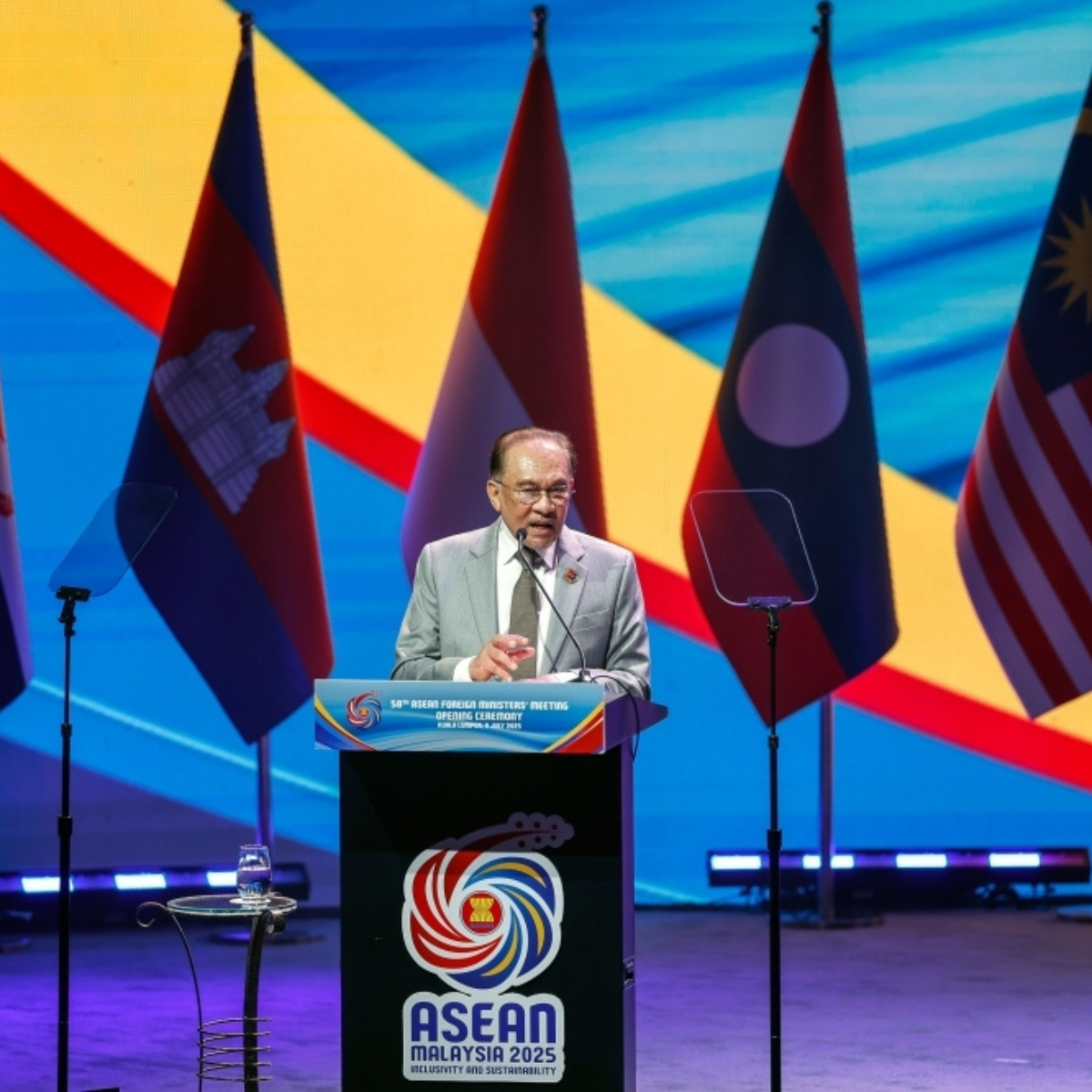 Anwar: Asean must align foreign and economic policies to navigate rising global tensions