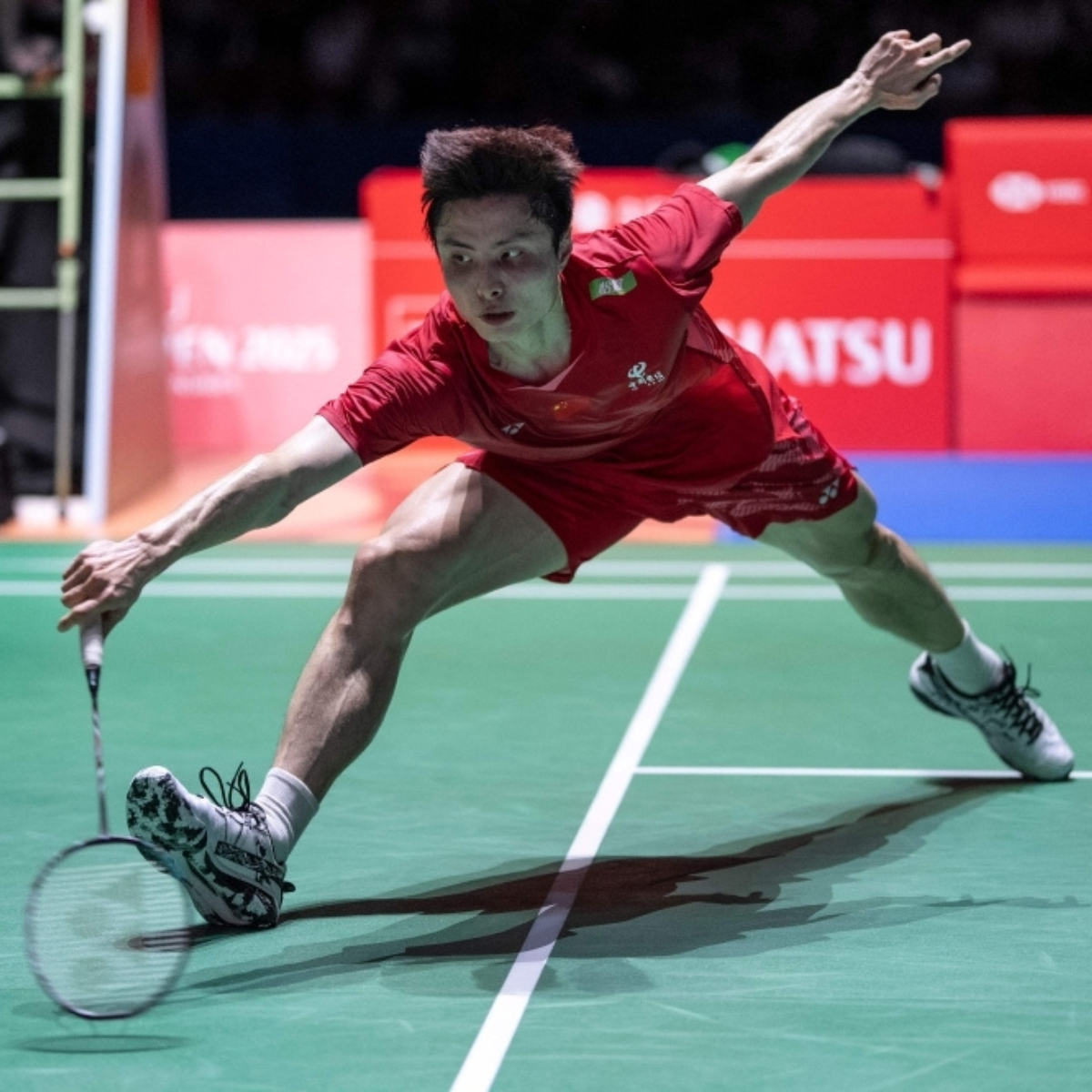 China's Shi Yuqi Defeats Defending Champion Lanier to Clinch Japan Open Title