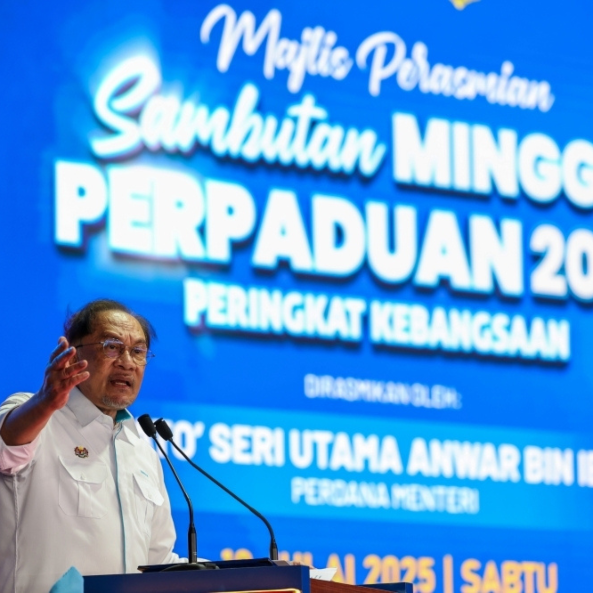 Want a change in government? Submit a vote of no confidence instead of stirring unrest, PM tells Opposition ahead of protest.