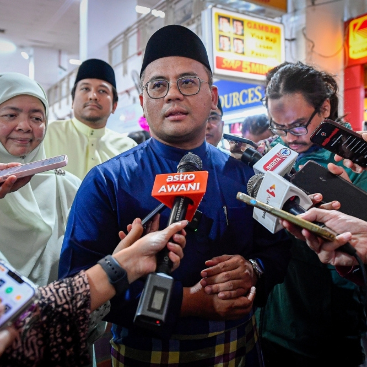 Selangor forest fires under control, but peatland areas remain high risk, says Menteri Besar