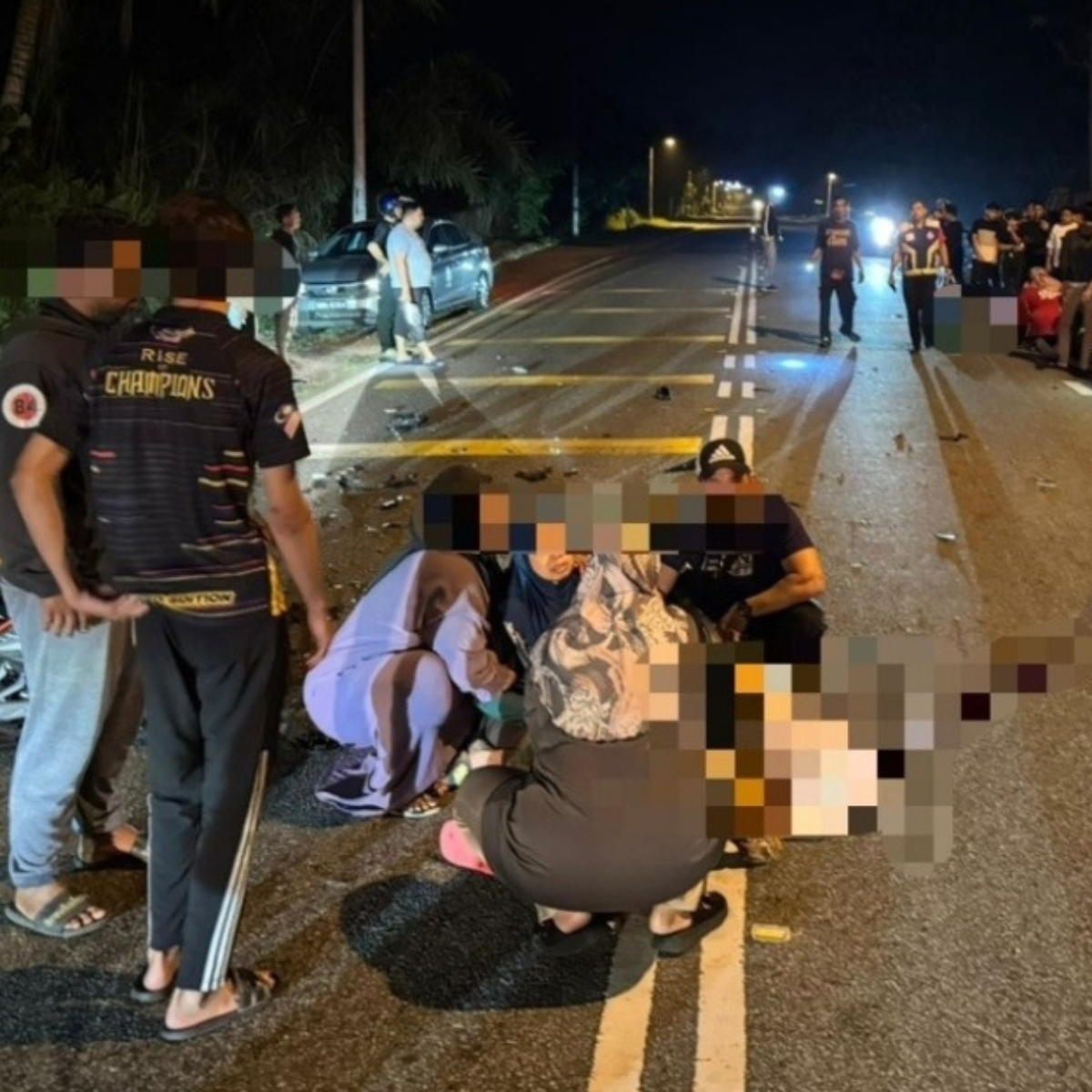 Two Teenagers Killed After Motorcycles Collide with Lorry in Kota Tinggi