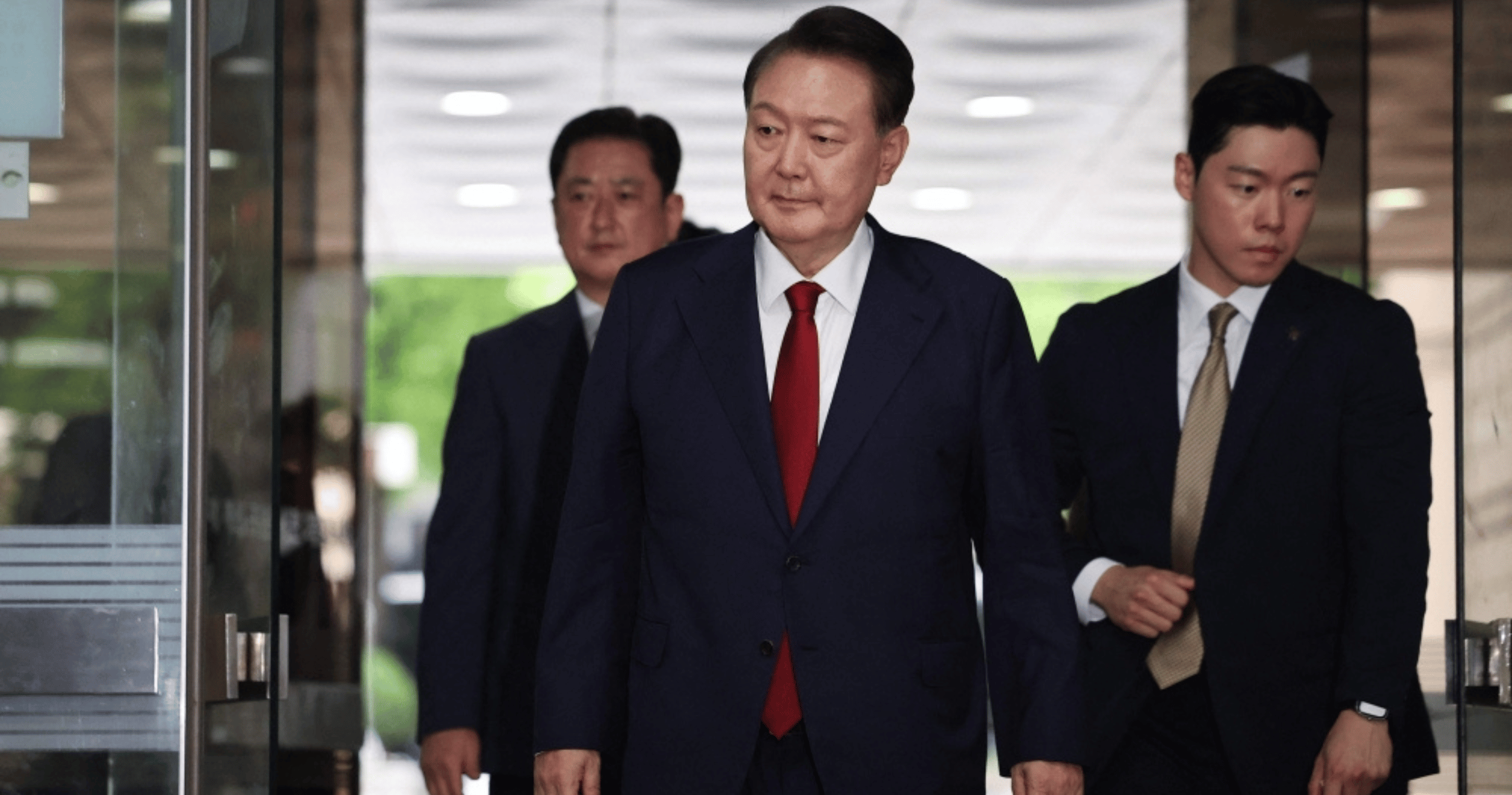 South Korean Court Reissues Arrest Warrant for Former President Yoon Over Repeated Absences