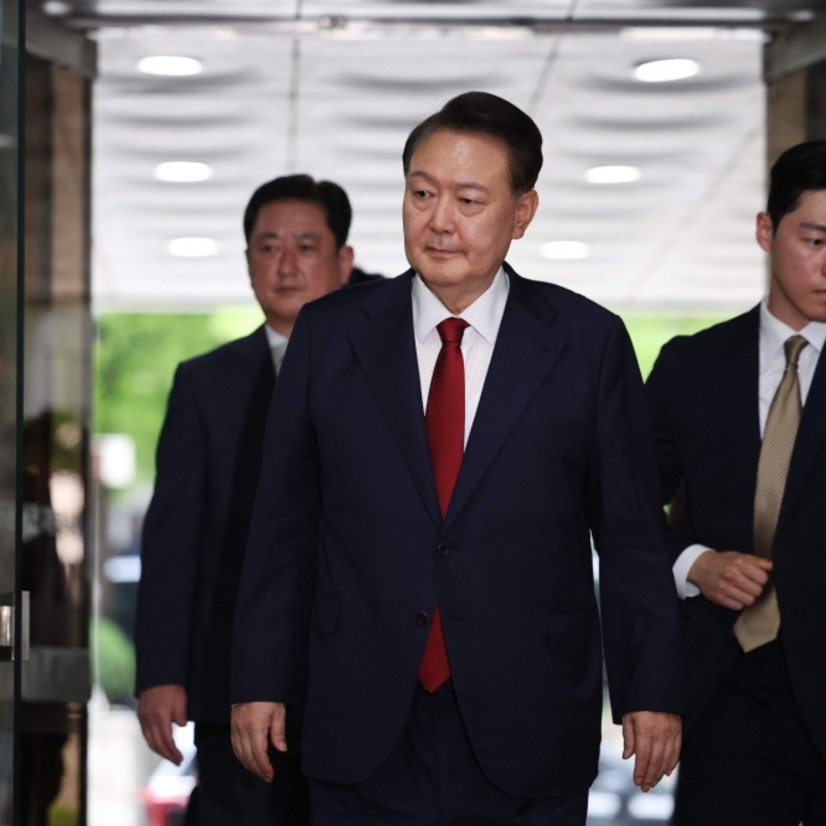 South Korean Court Reissues Arrest Warrant for Former President Yoon Over Repeated Absences