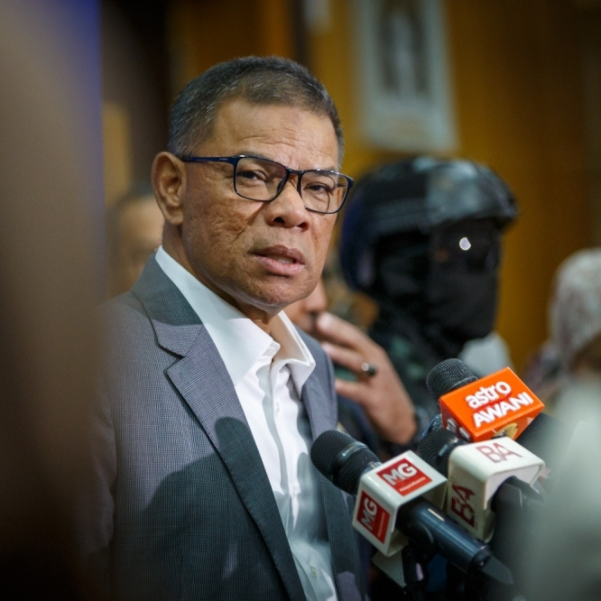 Foreigners are not exempt from the law — Saifuddin Nasution warns that holding a visa does not give immunity to those who break the rules