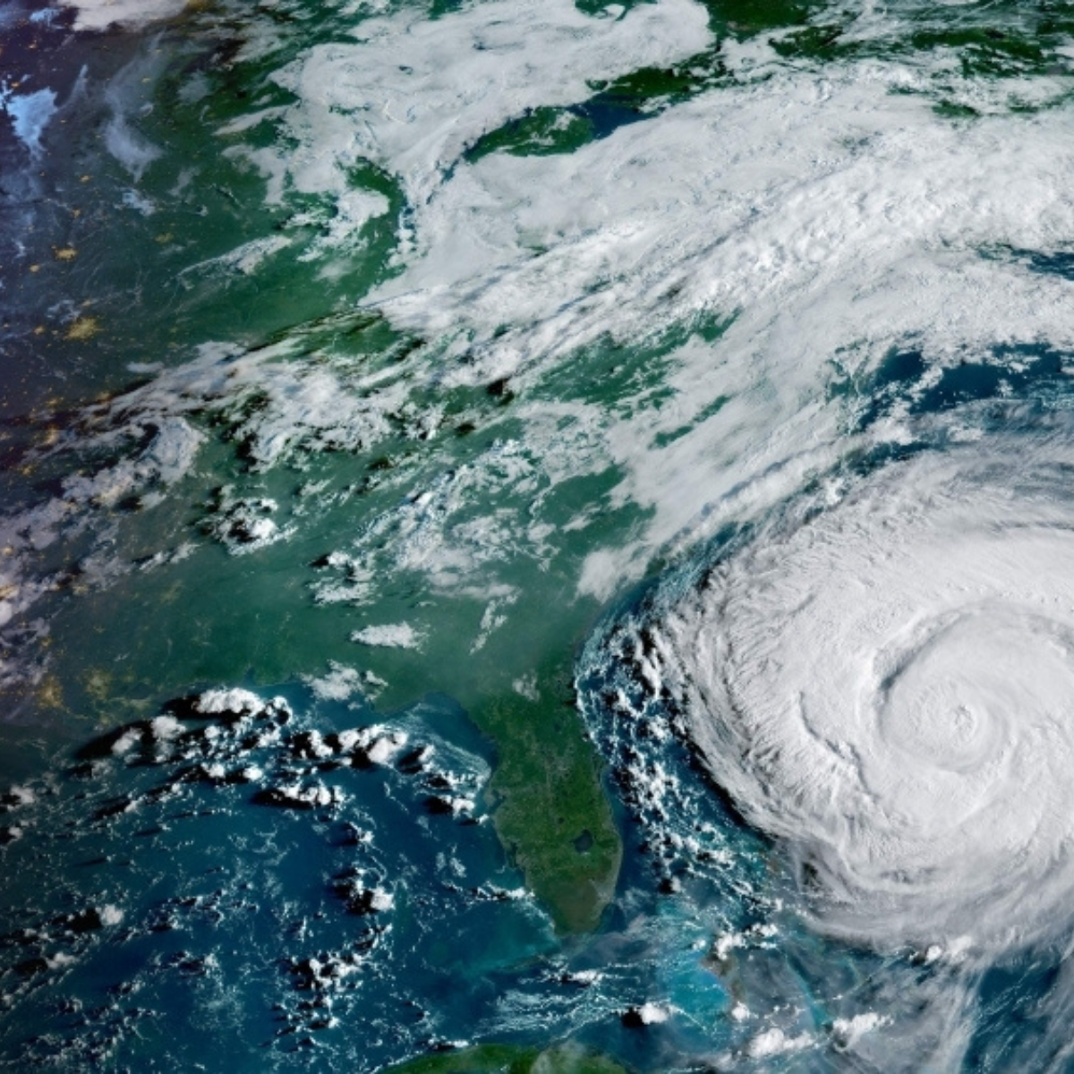 ‘Massive Erin’ approaches North Carolina, prompting evacuations over flood risk