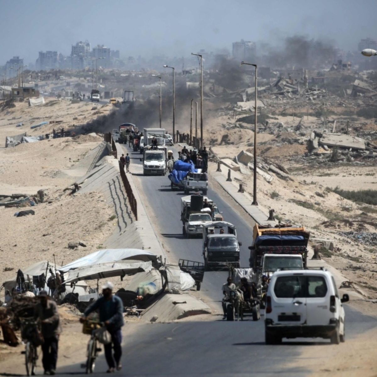 Israeli minister Smotrich urges Netanyahu to annex Gaza if Hamas refuses to surrender