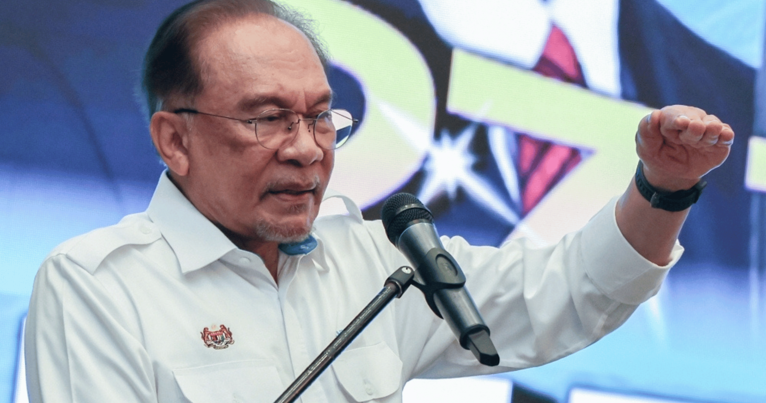 “We made a promise, and we will deliver”: Anwar reaffirms RM1.99 RON95 to take effect this month