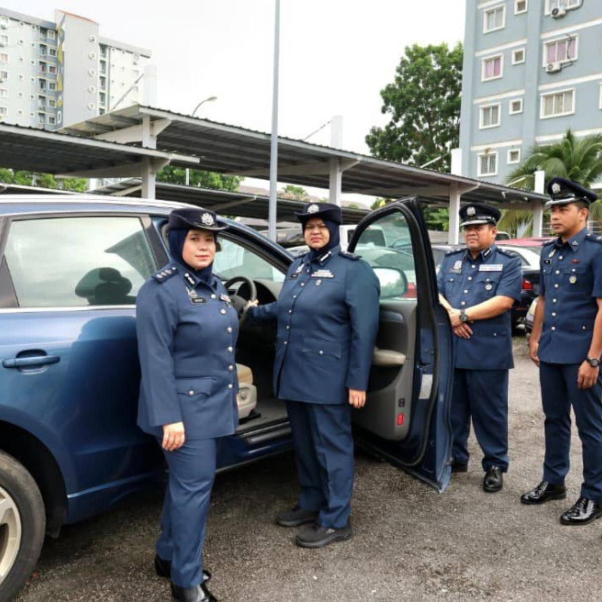 Ops Purple: Customs seizes 32 vehicles worth RM8.45m in Kuala Lumpur warehouse raid