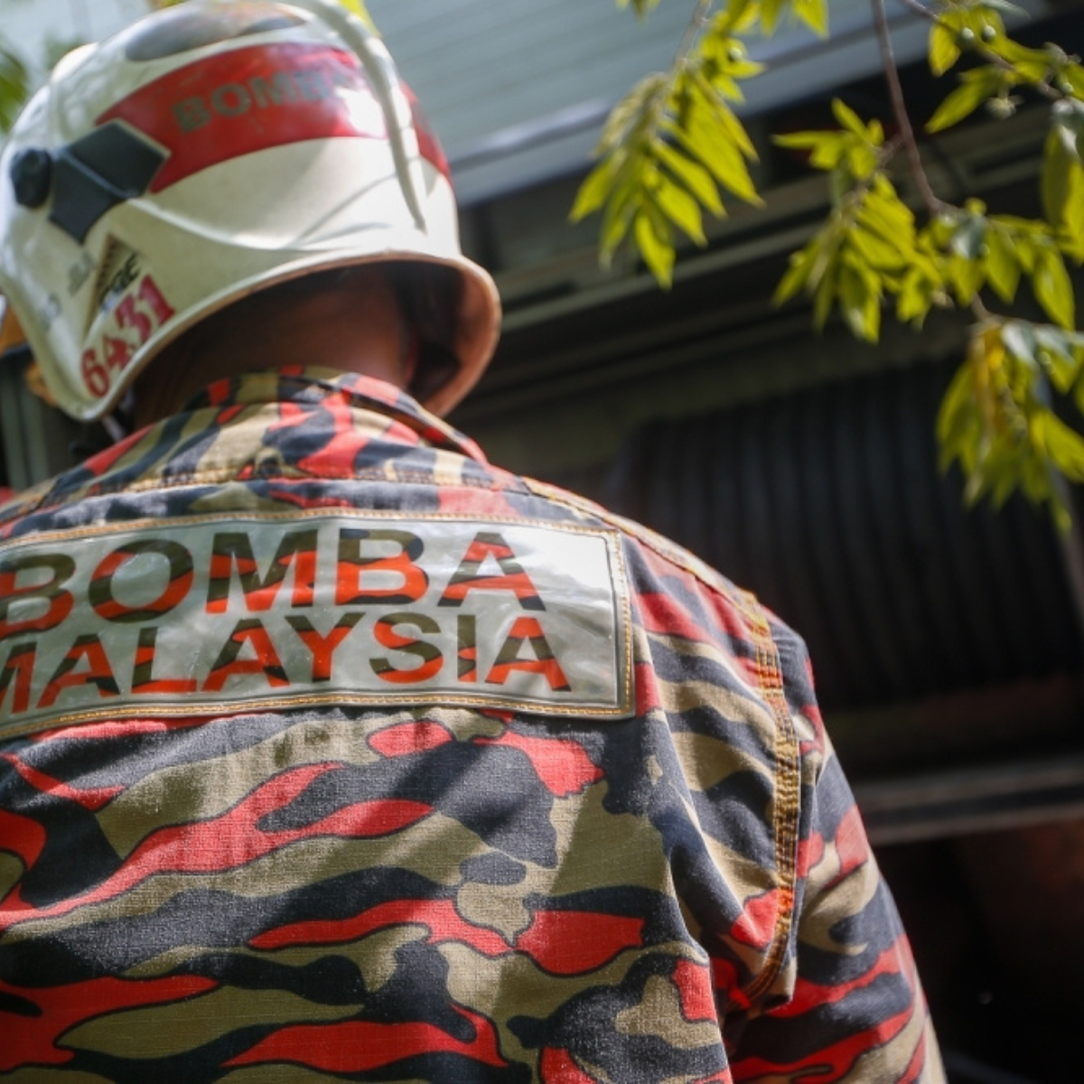 Firefighters Borrow Motorbikes to Reach Deadly Car Blaze at Pantai Sungai Lurus