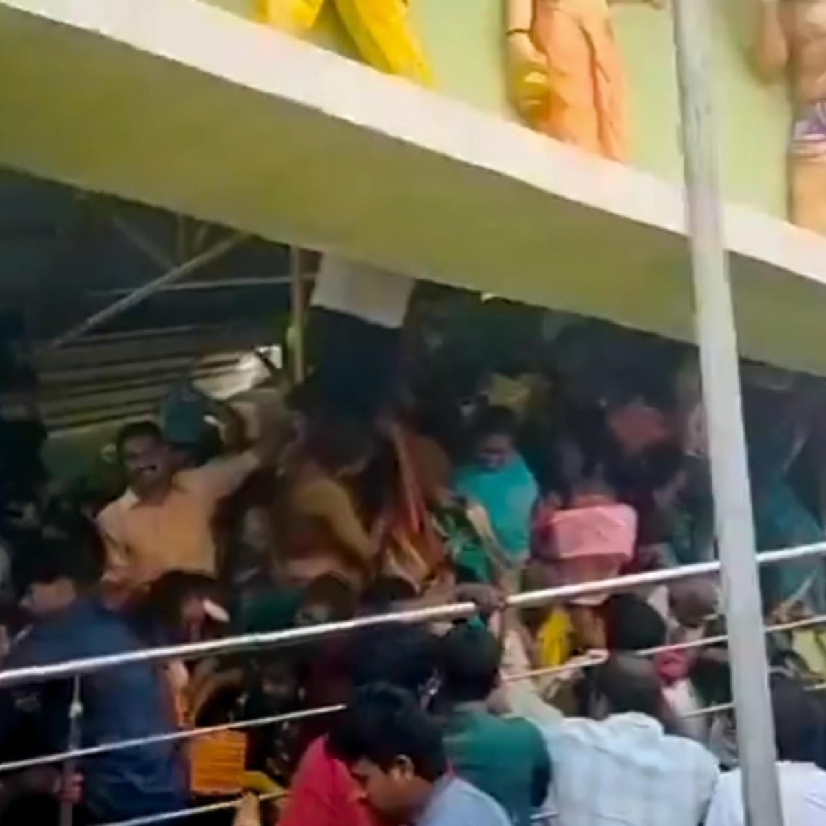 Stampede at Indian temple leaves nine dead, several injured