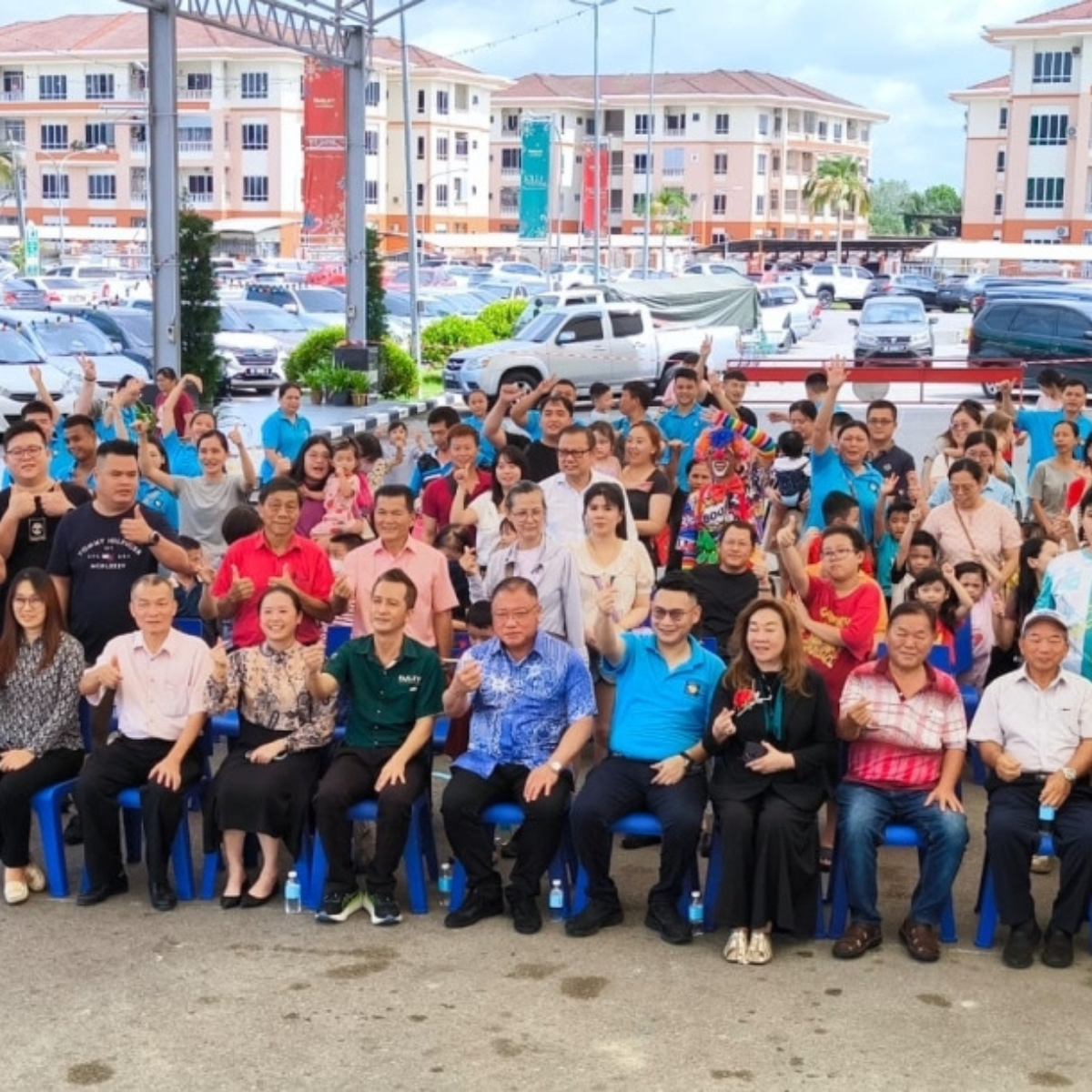At Children’s Day event, Tiong urges school wardens to uphold their duties and calls on parents to actively participate.