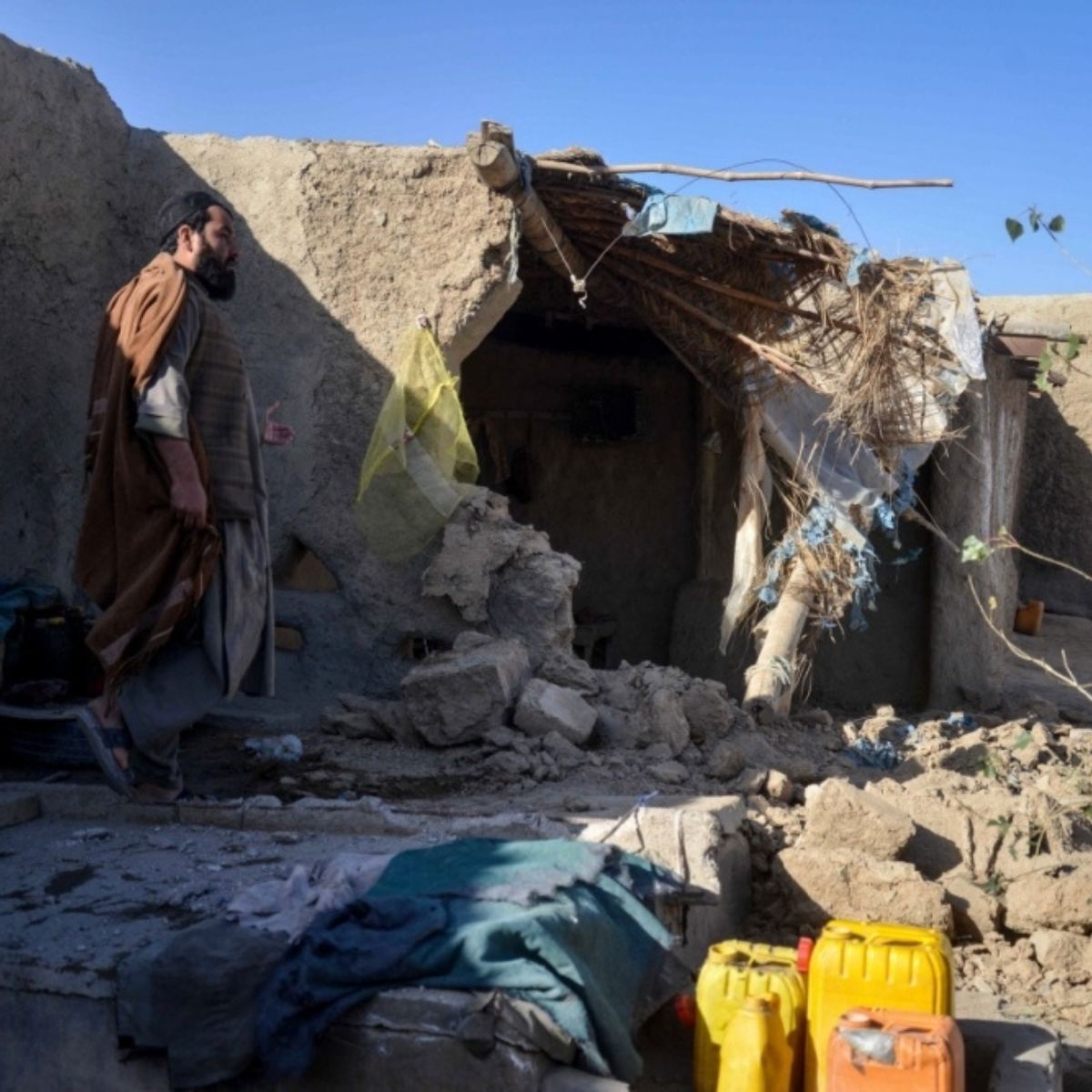 Pakistan calls for renewed dialogue with Afghanistan despite collapse of peace talks.