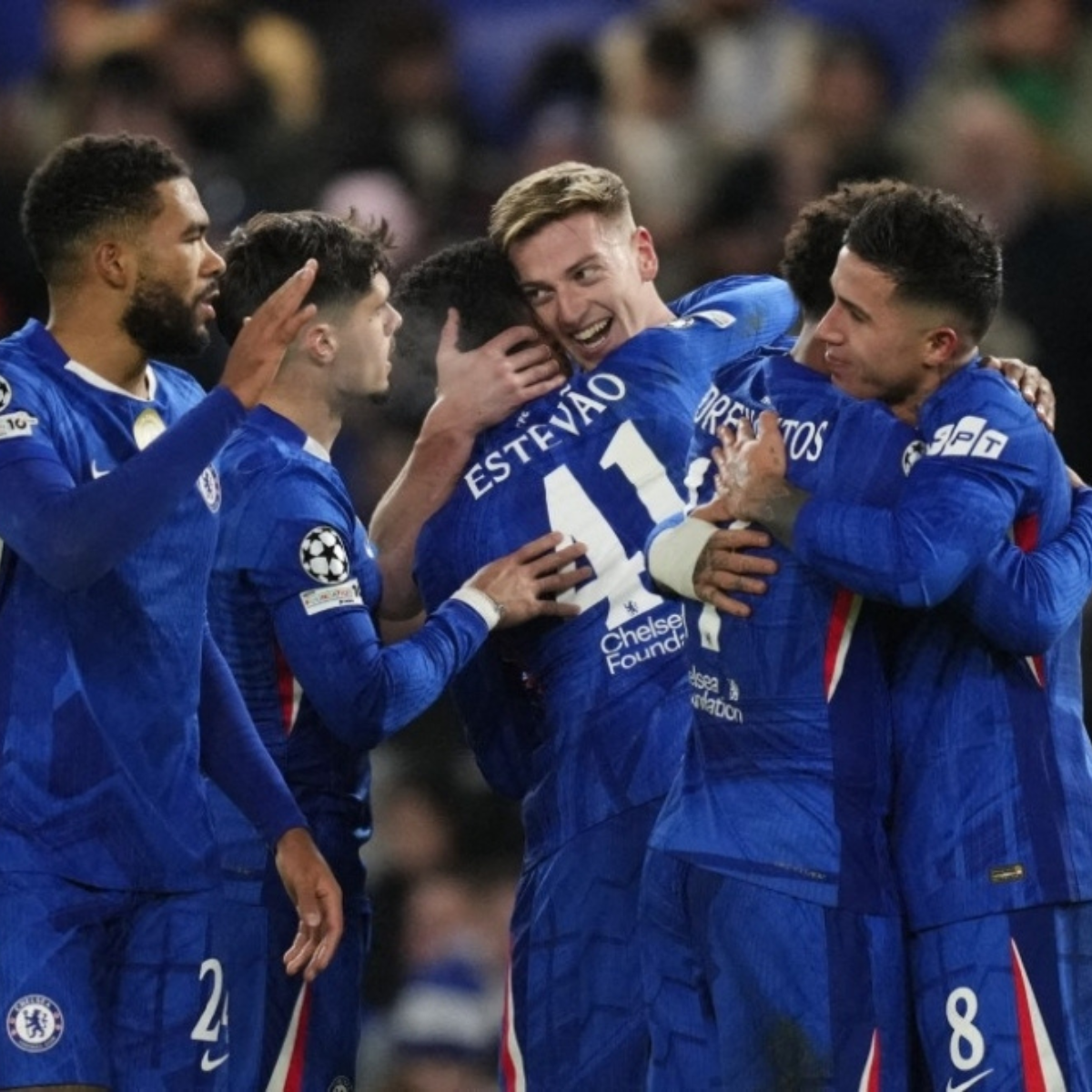 Chelsea outclass Barca in the Champions League, while Man City suffer defeat