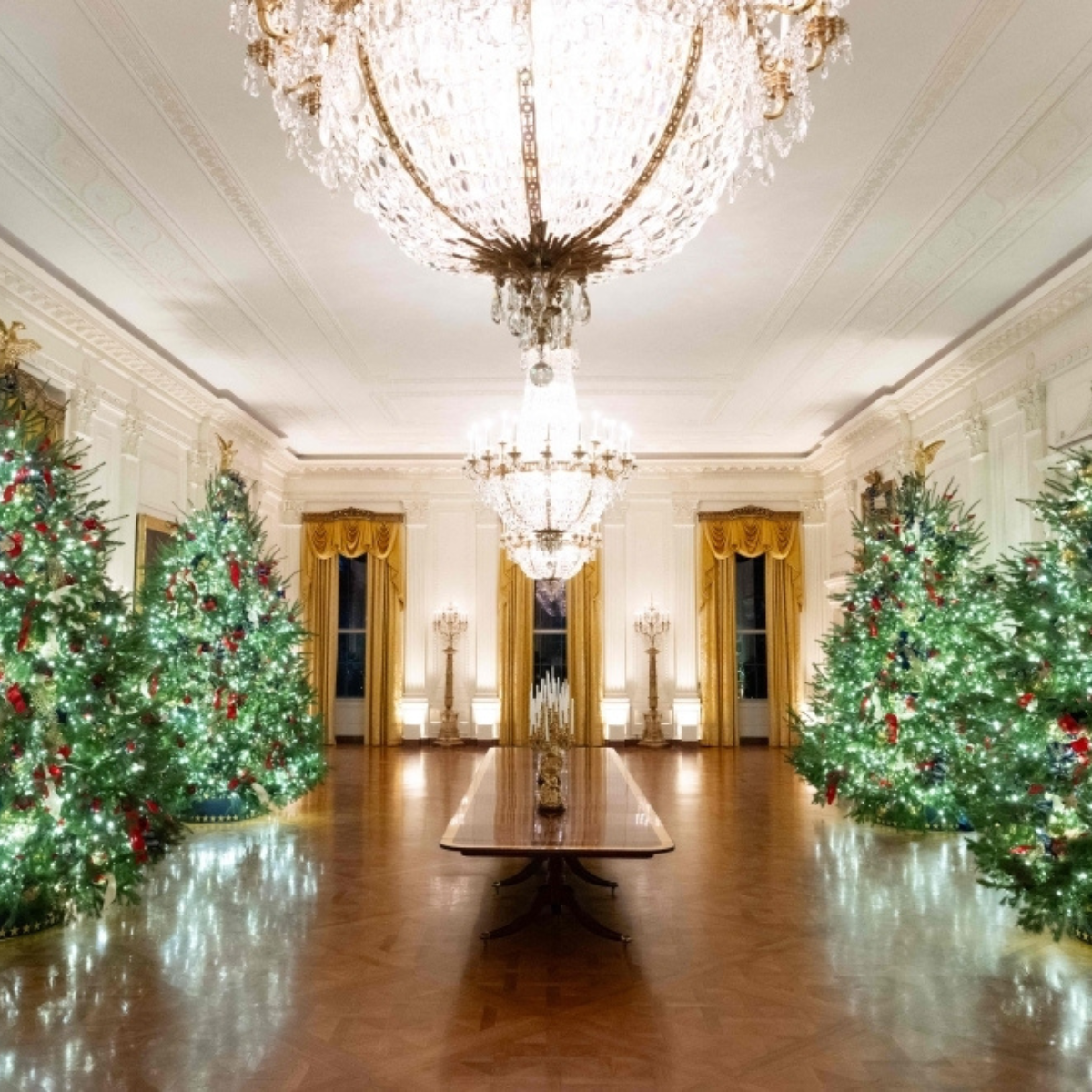 White House Christmas scaled down after East Wing demolition, with Melania Trump saying the true home is in the heart