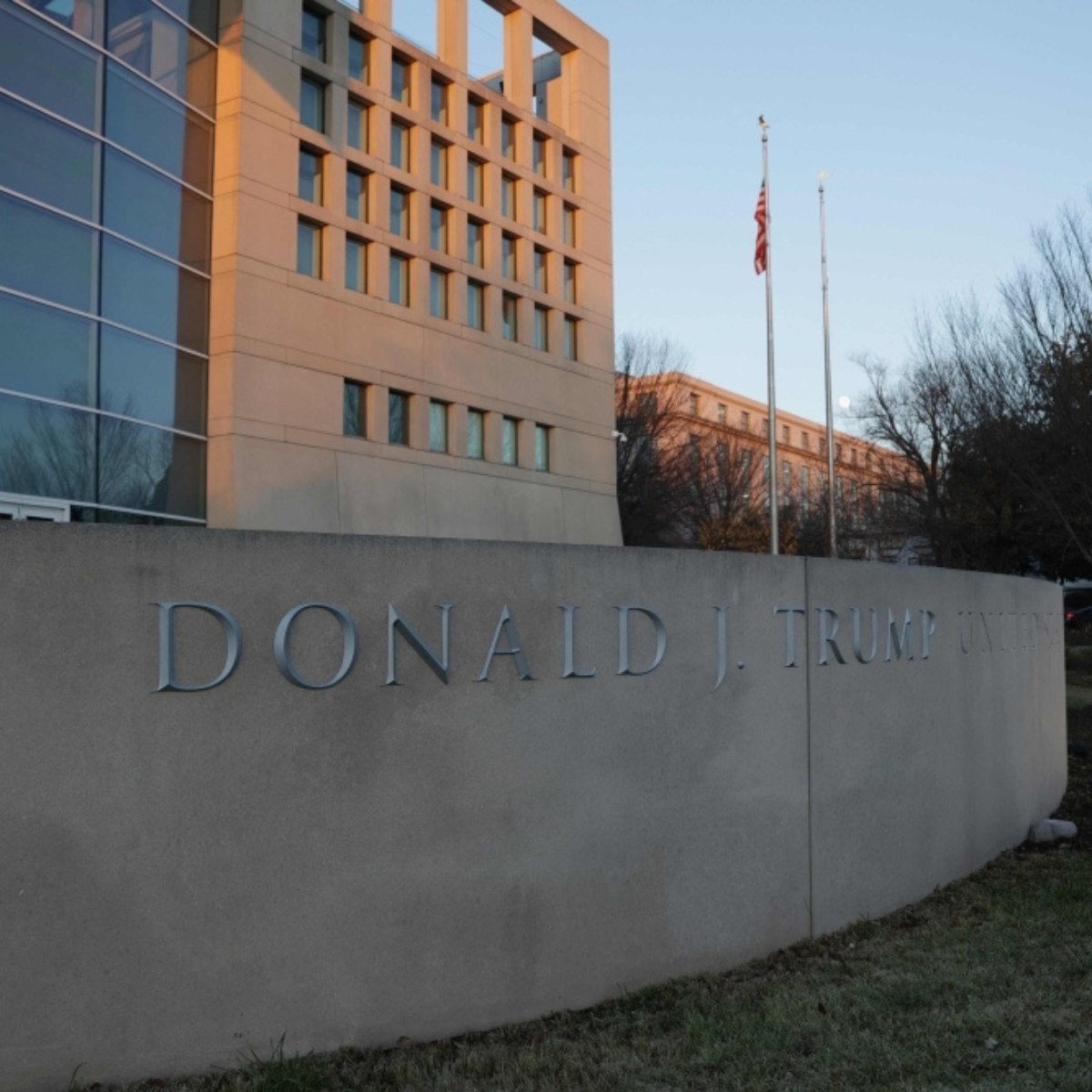 Eyeing a Nobel: Trump’s name goes up on peace institute just before DR Congo-Rwanda signing