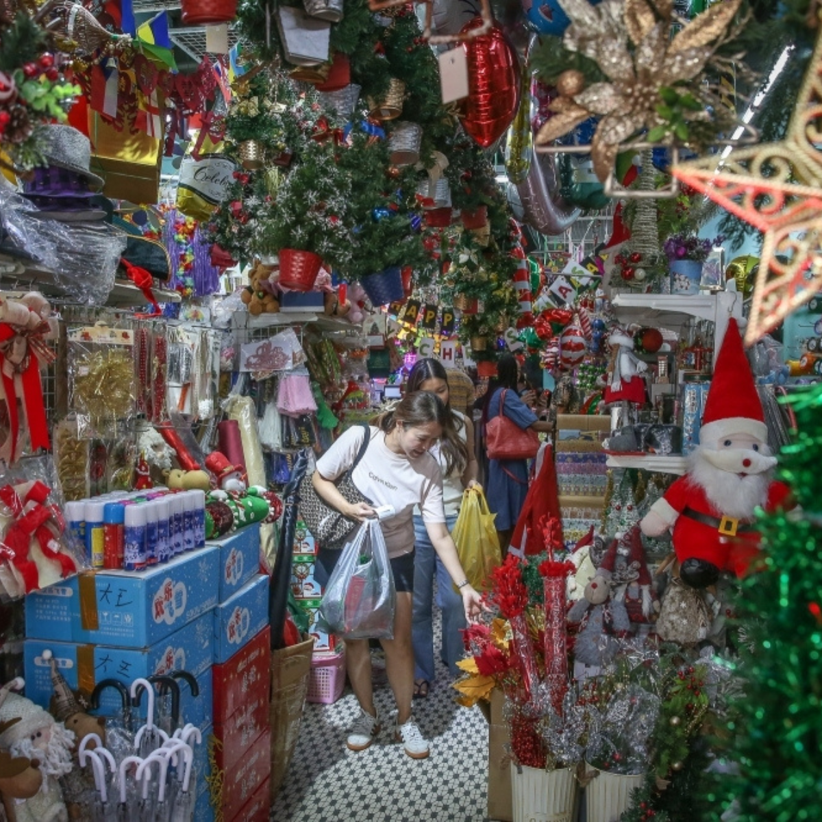 A Christmas in Malaysia shaped by community warmth, humble celebrations and cherished traditions