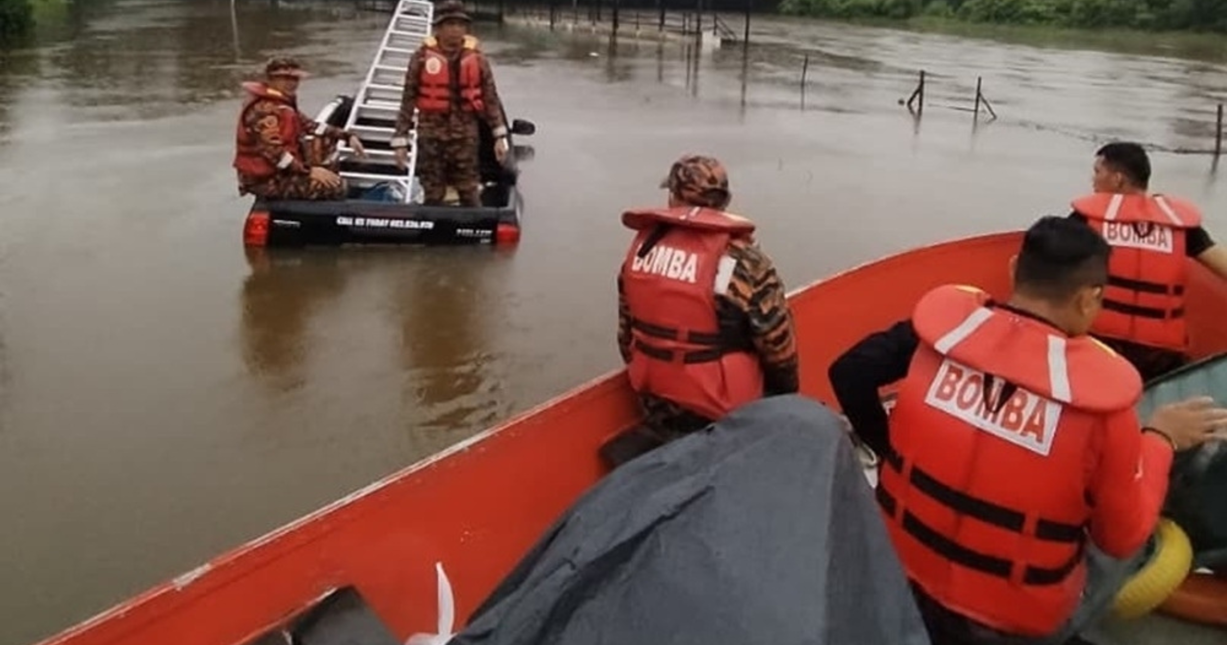Fire and Rescue Department carries out 898 flood rescue operations nationwide since Nov 13