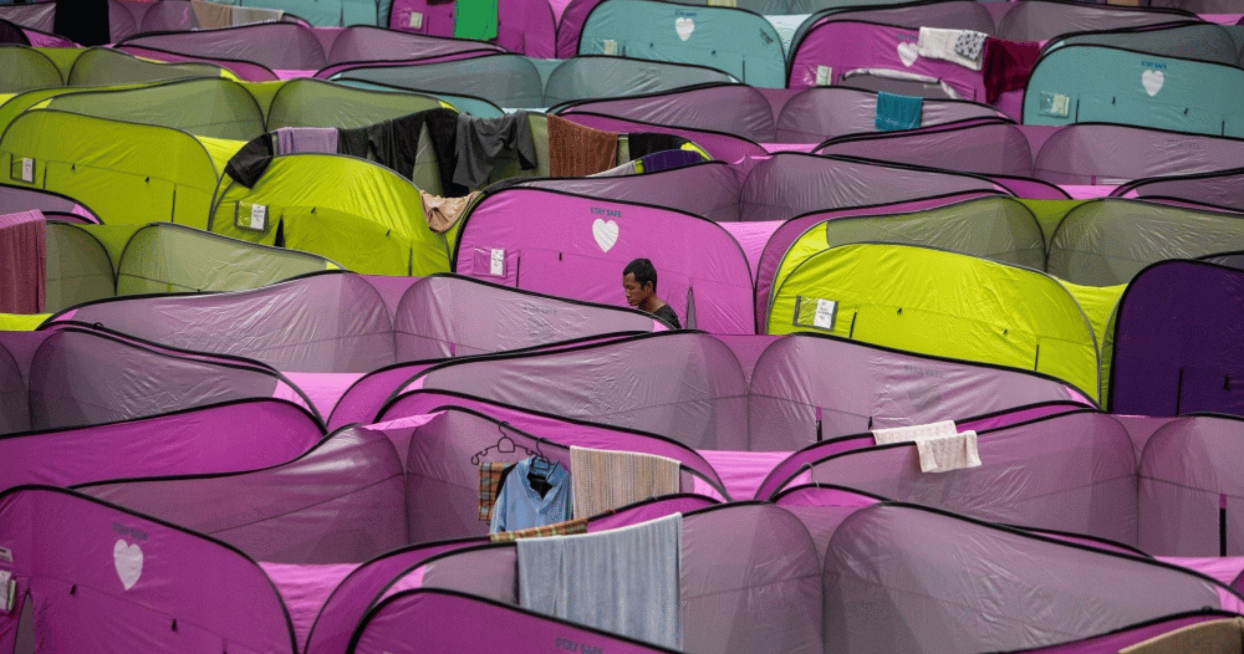 Continuous rain triggers floods in three Sabah districts, 63 families evacuated to relief centre.