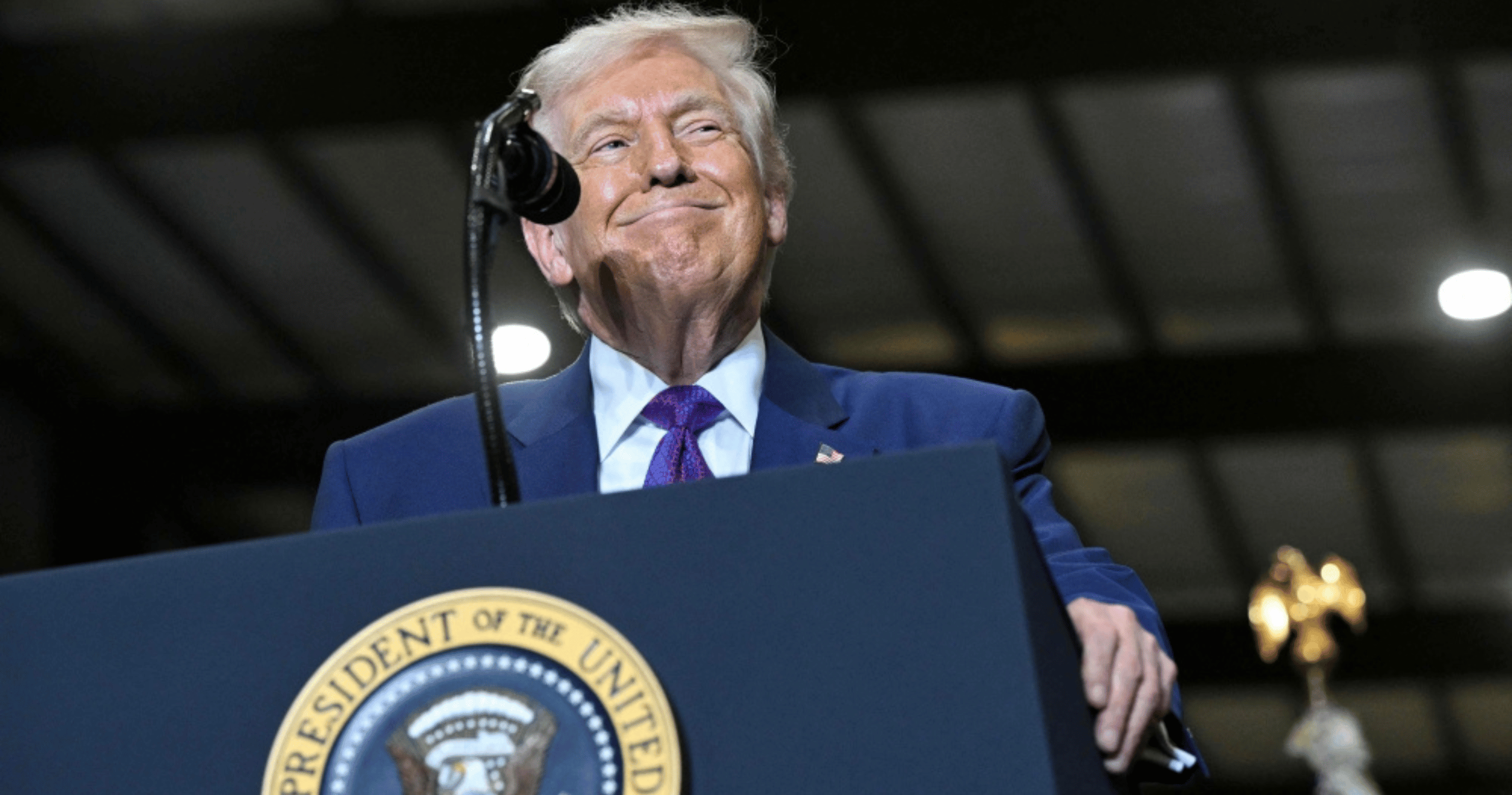 Donald Trump directs federal agencies to locate and declassify files related to UFOs and extraterrestrials.