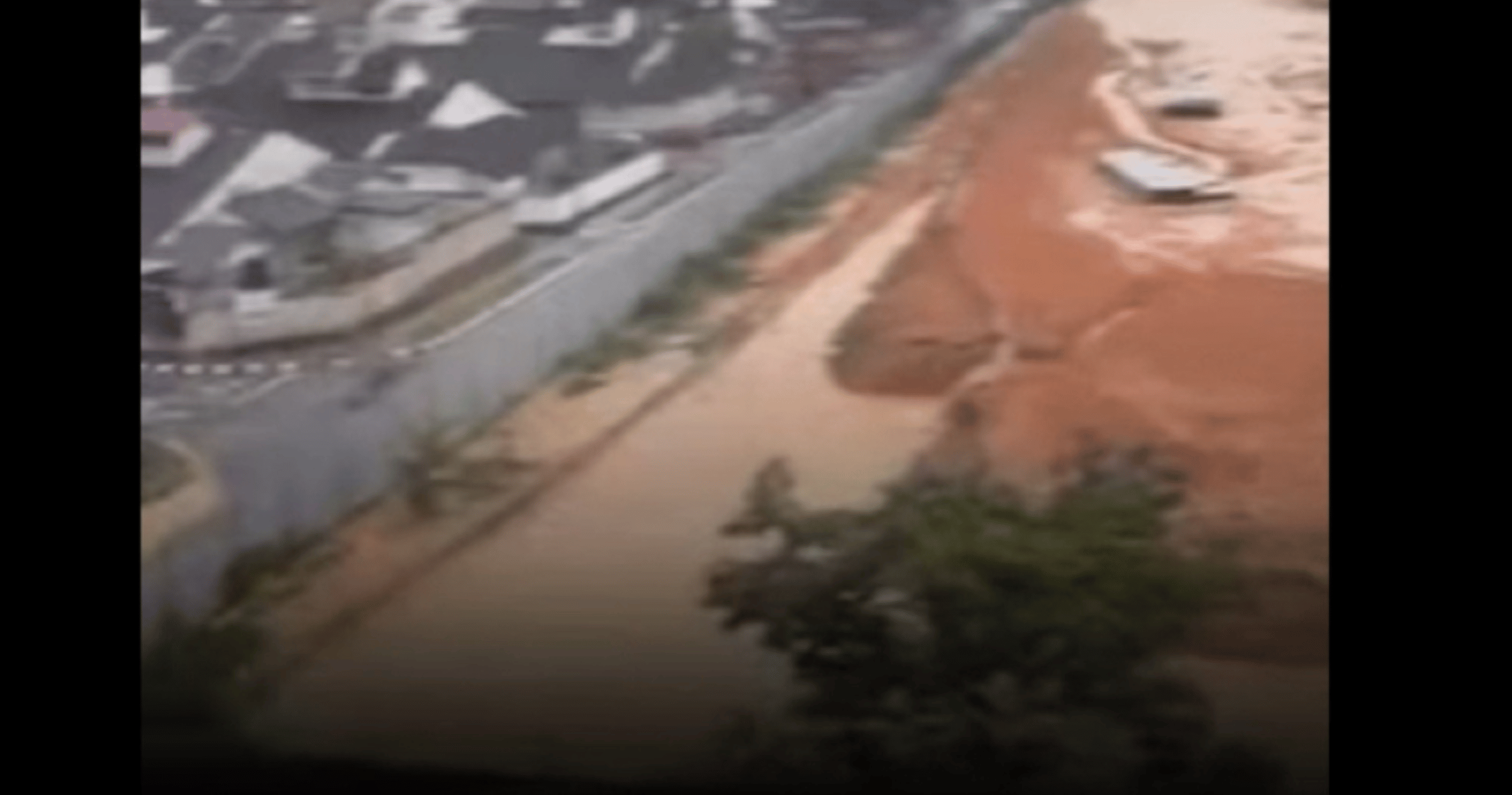 Ministry: Immediate repair works in progress following water overflow incident at TTDI’s Jalan Abang Haji Openg.