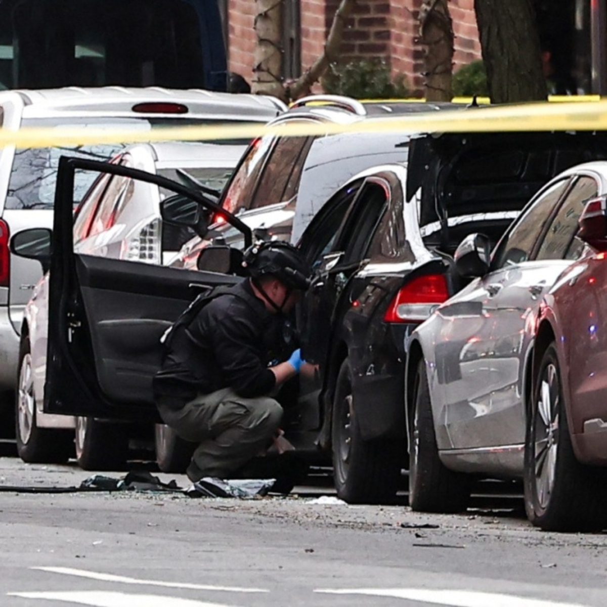New York police confirm a homemade bomb was thrown near an anti-Islam protest in Manhattan.