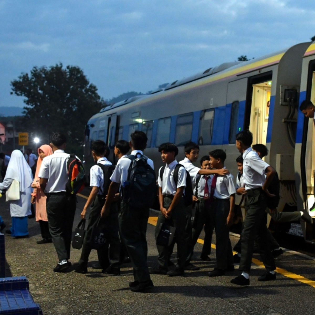 Education Ministry Declares March 18 an Additional Holiday for Schools Nationwide.