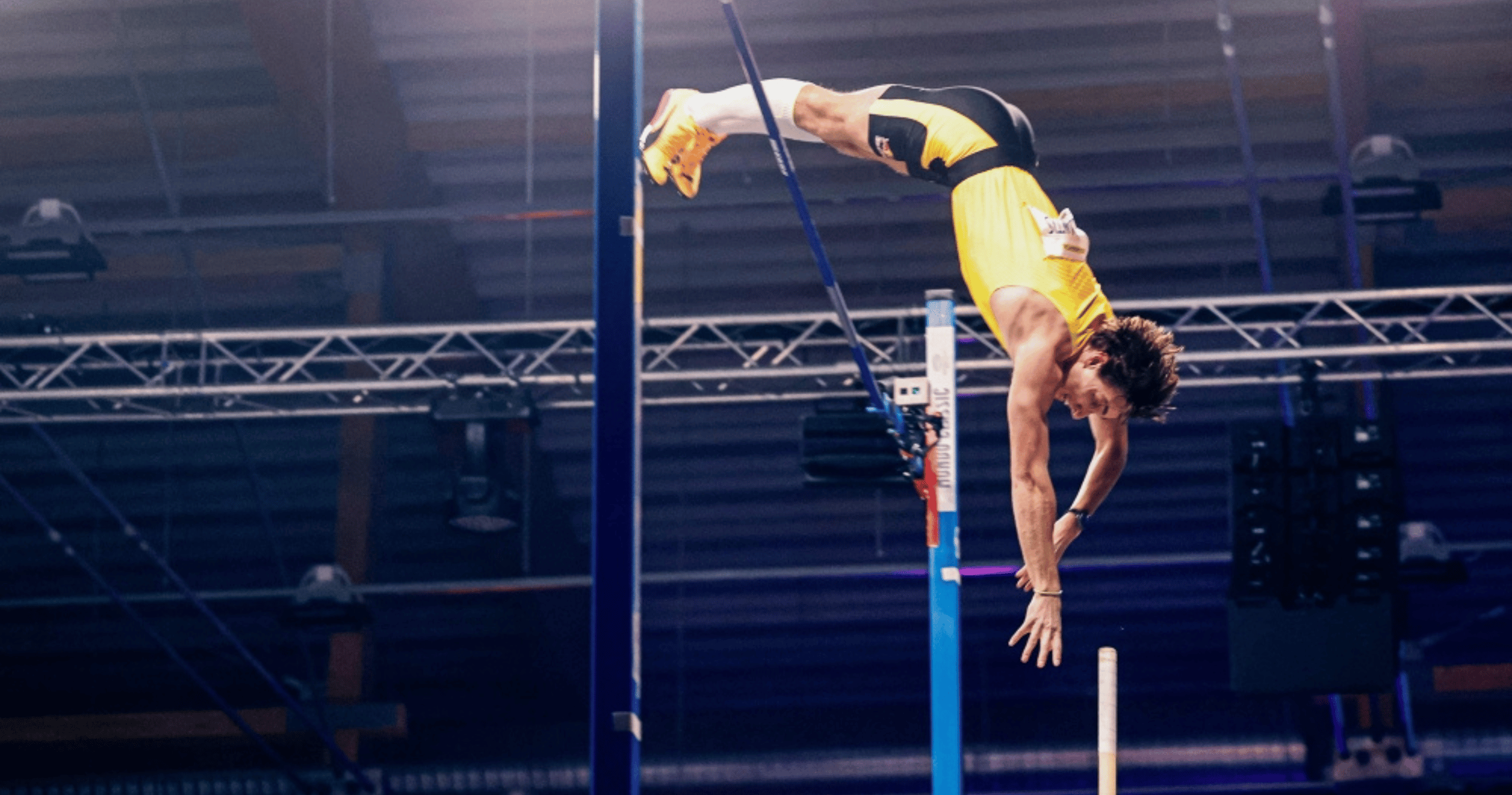 Duplantis Vaults 6.31m, Setting 15th World Record in Pole Vault