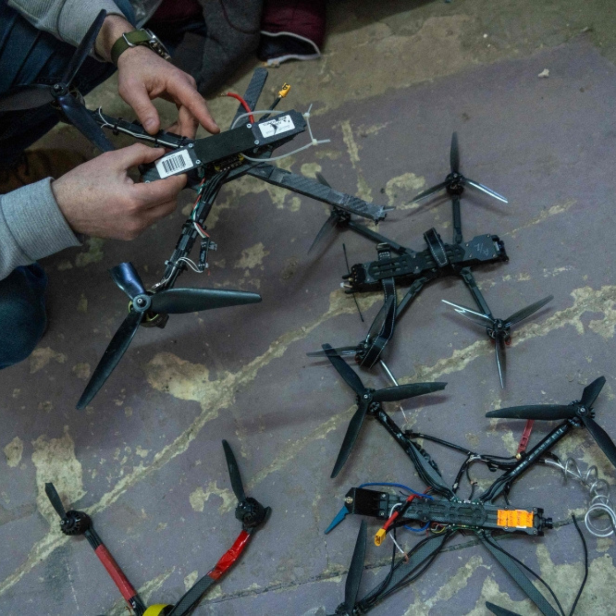 Saudi Aramco dismisses claims it is seeking Ukrainian drones to defend its oilfields.