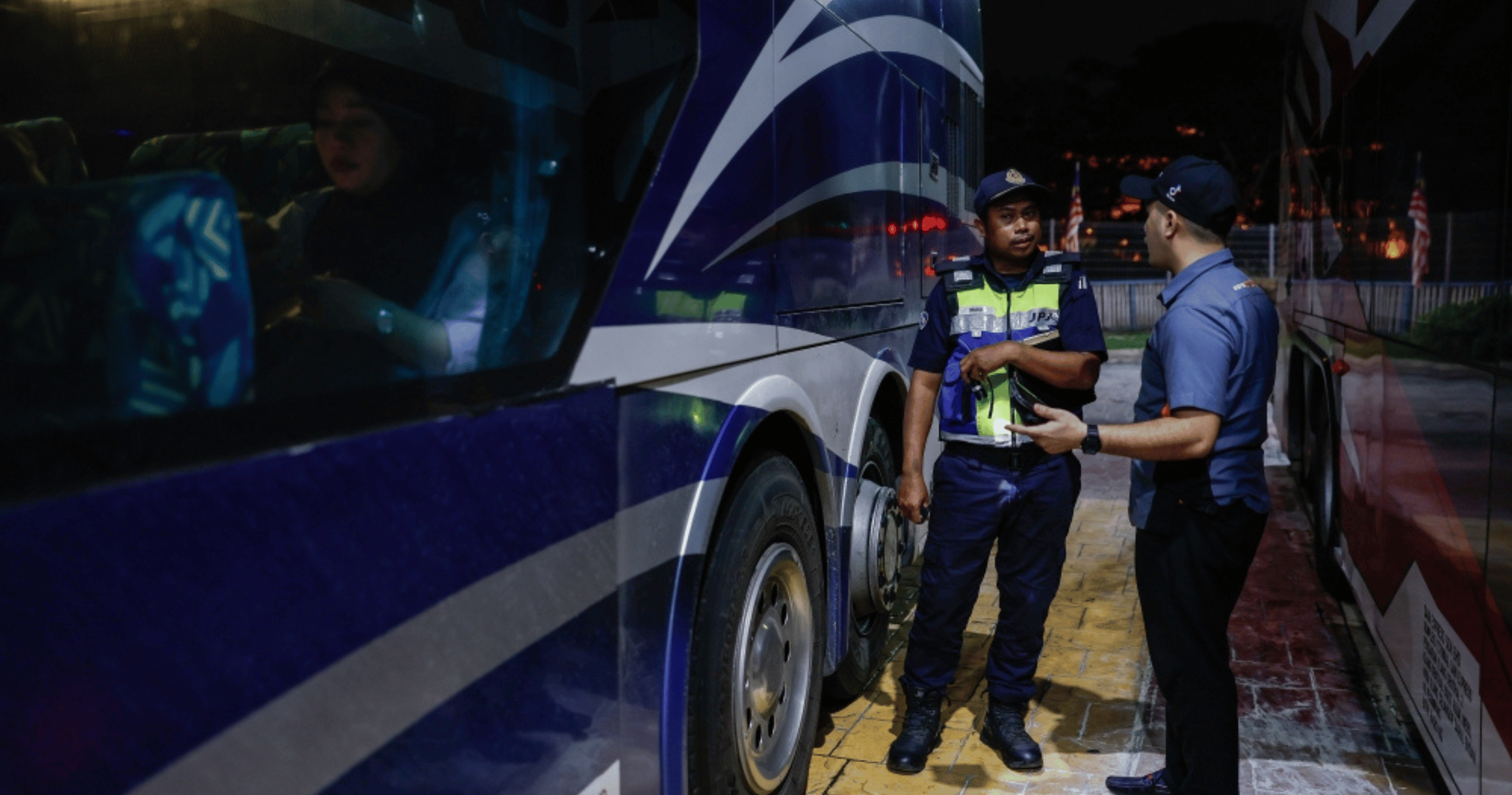 Surprise! The person sitting next to you on the Raya bus could be a JPJ undercover officer.