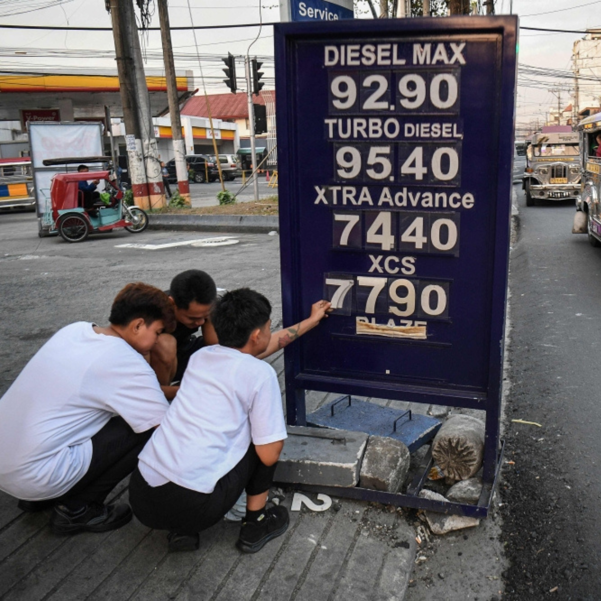 “‘No one wins in war’: Philippine drivers face hardships as fuel prices climb”