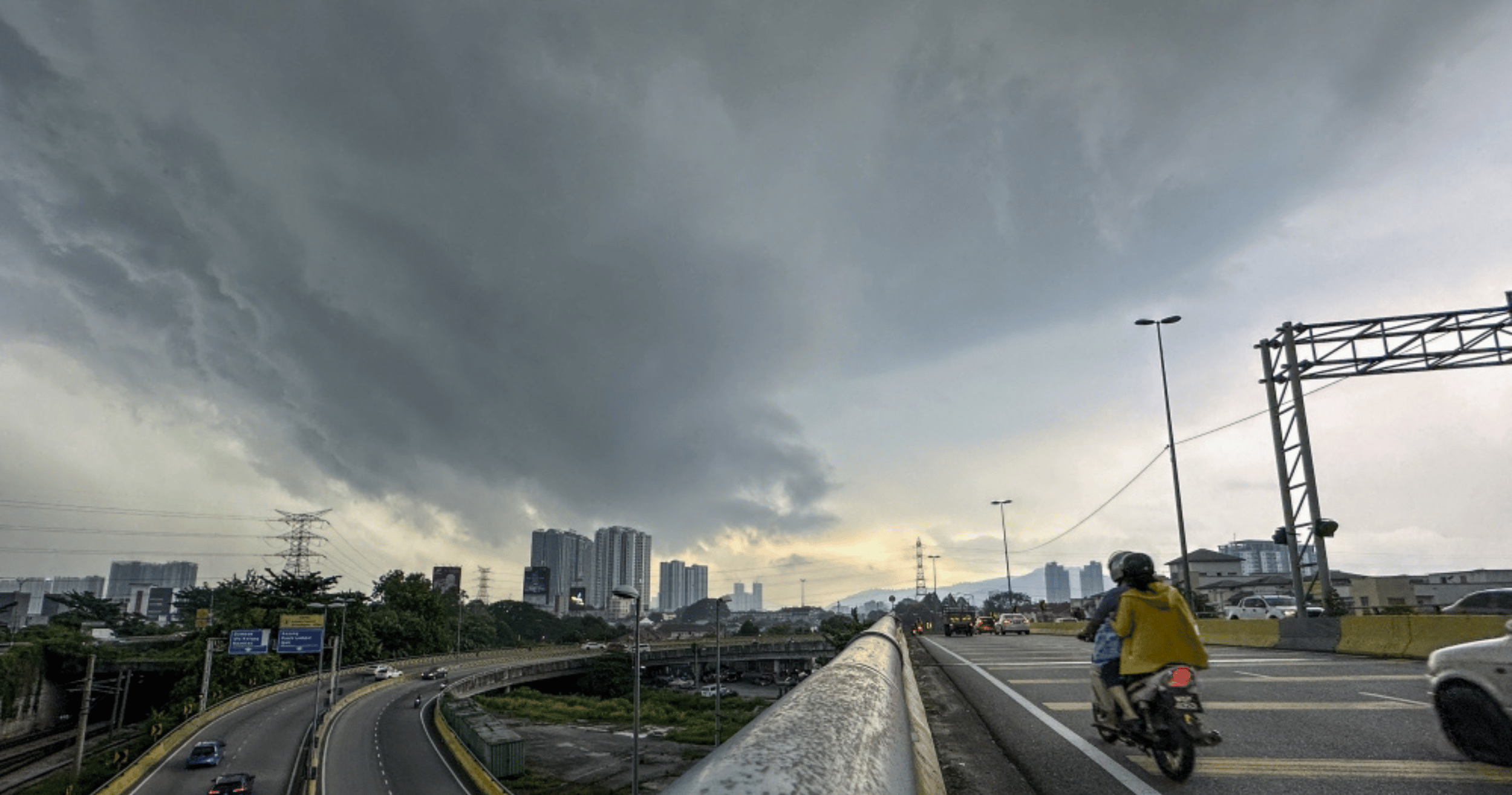 Thunderstorms and heavy rain forecast for six states until 7pm today, says MetMalaysia