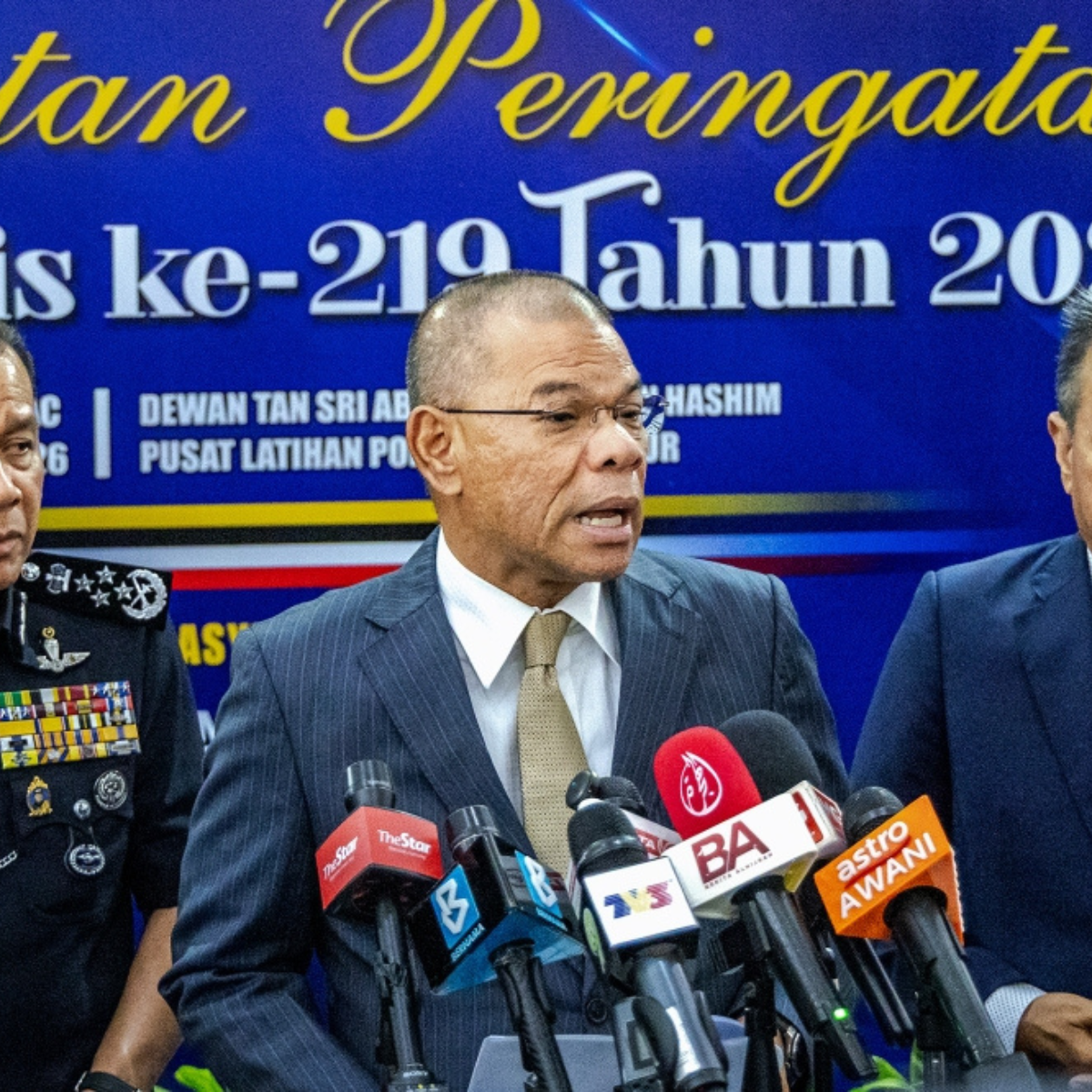 Home Minister states that the investigation into the ‘corporate mafia’ is ongoing and progressing gradually, step by step.