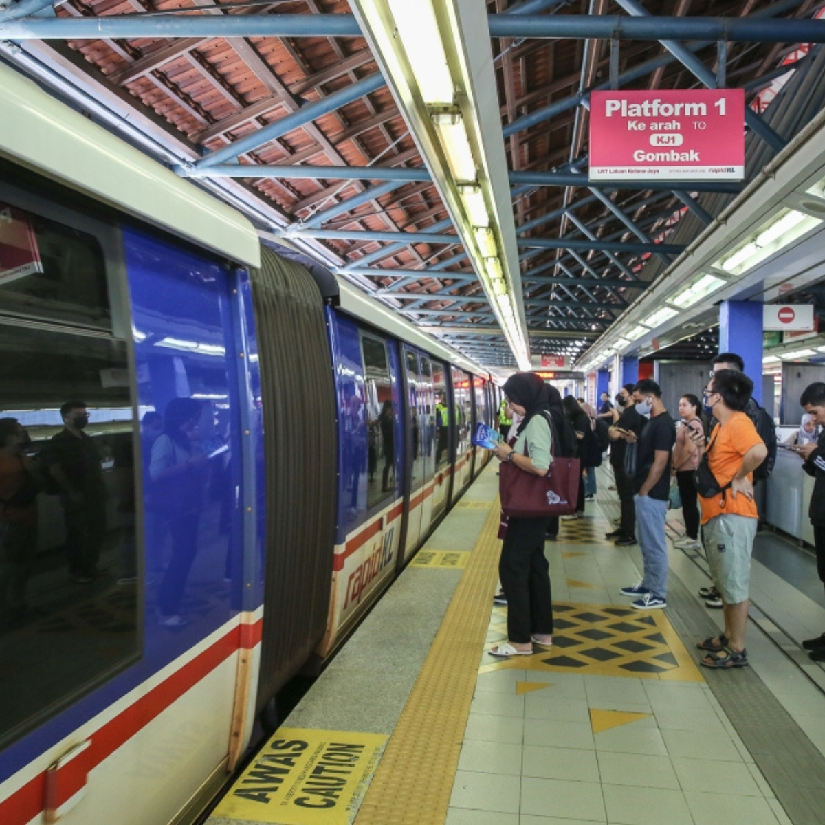 After a passenger fell onto the LRT tracks at Abdullah Hukum station, Loke urgently reminded commuters to mind the gap.