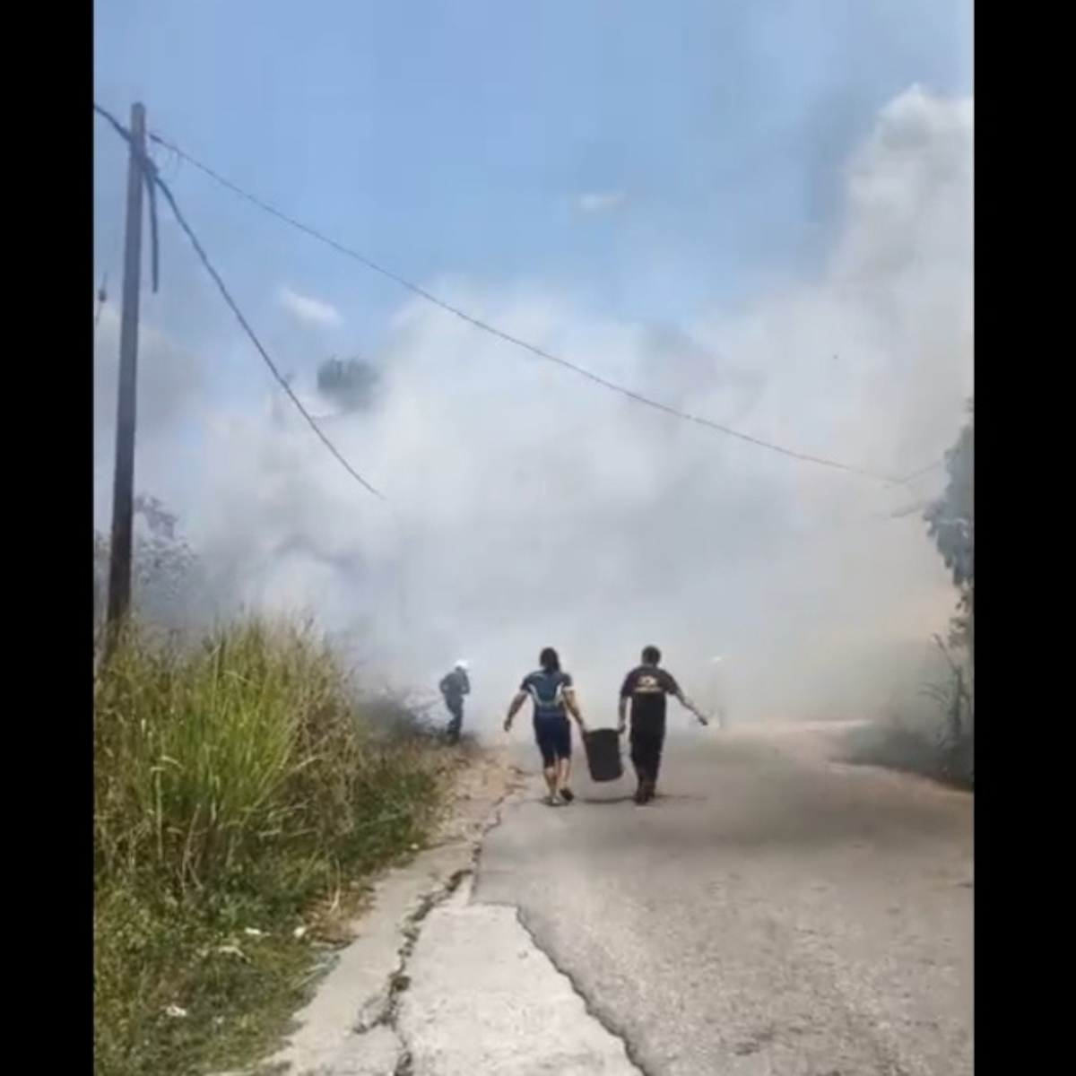 Hot, dry conditions spark three bushfires in Pasir Mas, quickly brought under control by firefighters