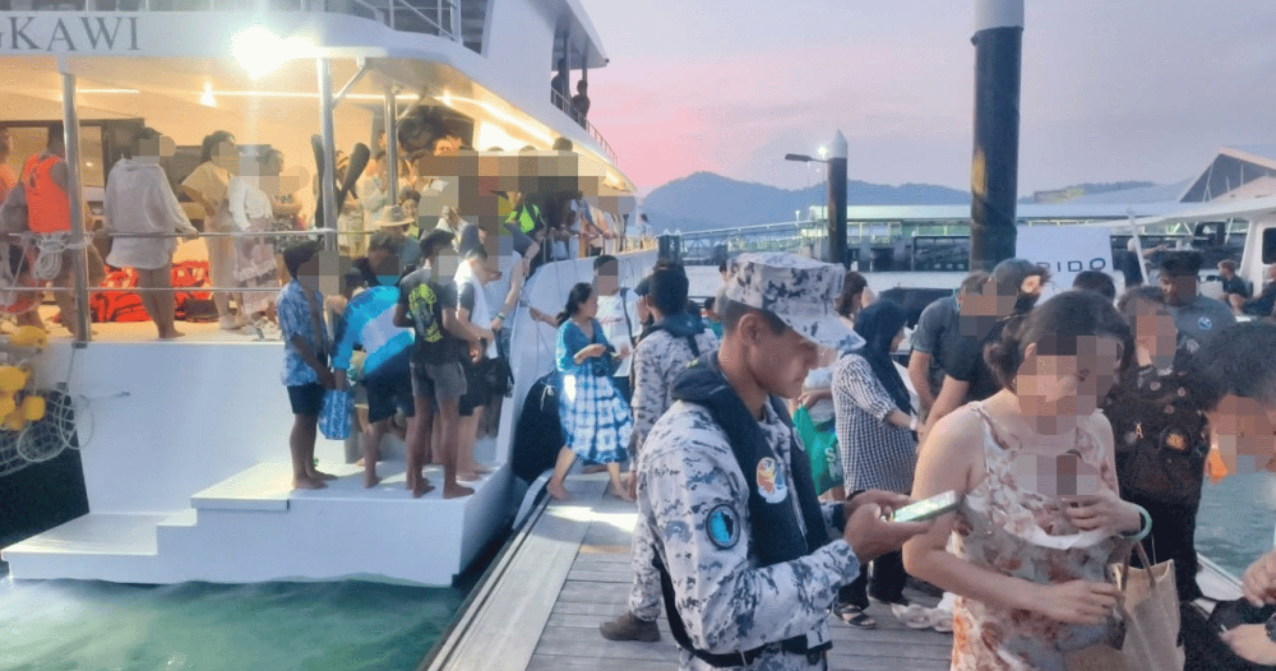 Sunset cruise off Kedah runs into trouble with MMEA over overcrowding on board.