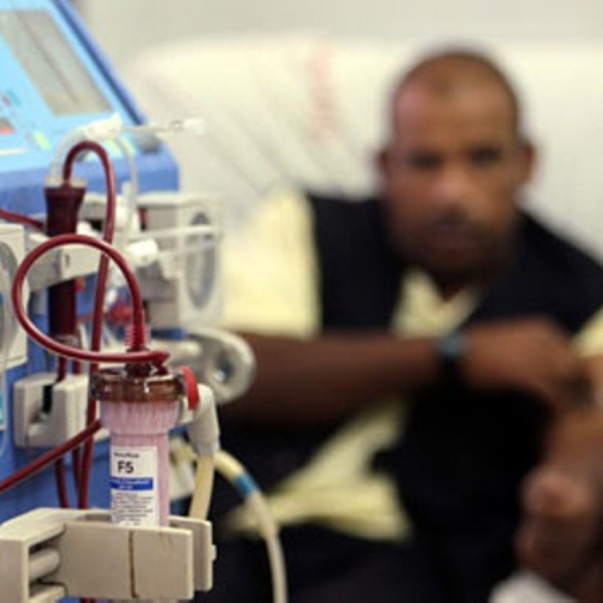 Diabetes-related kidney disease cases are increasing, costing Malaysia RM3.3 billion annually, says the health minister.