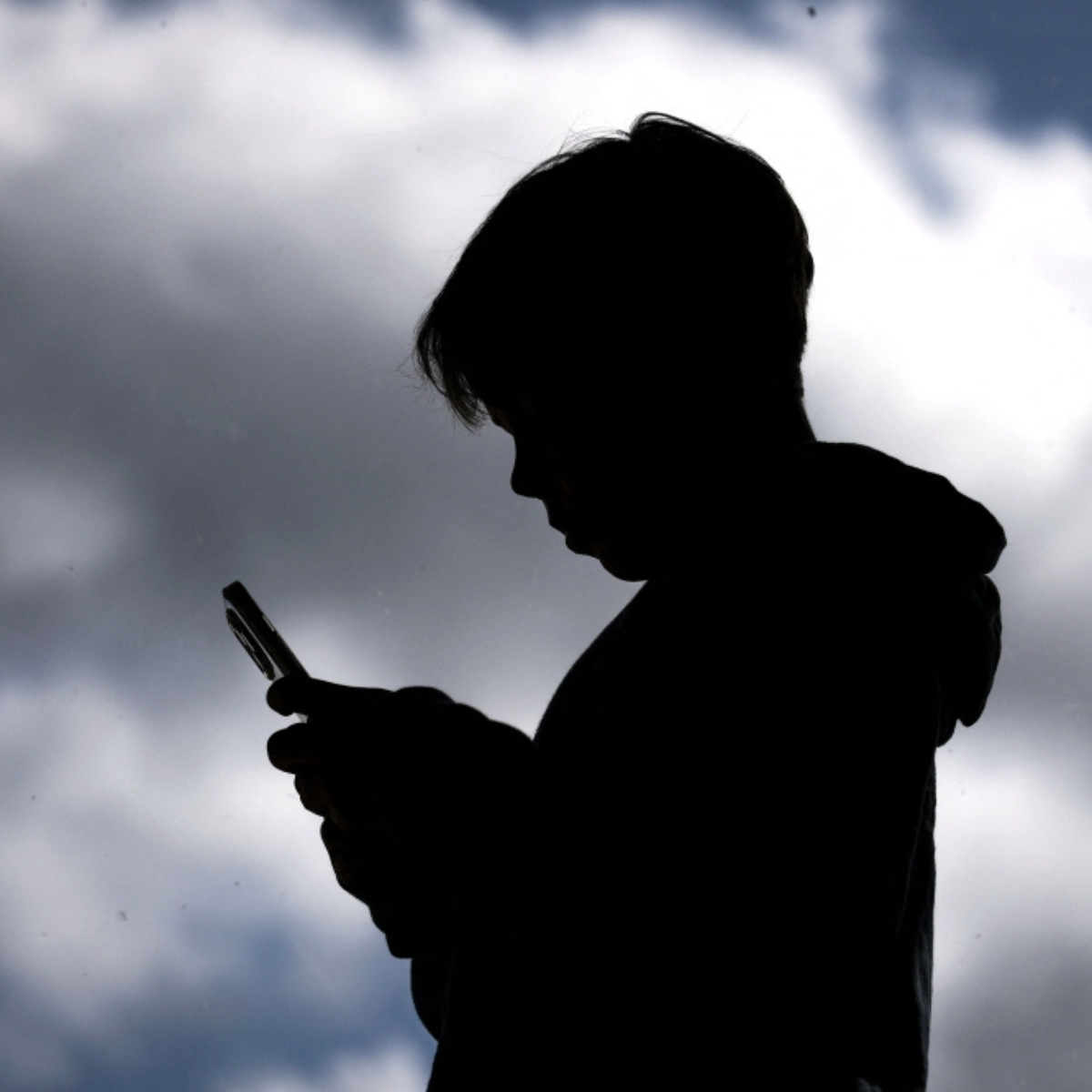 Malaysia’s proposed social media age limit: Experts stress parental monitoring should extend beyond basic filters