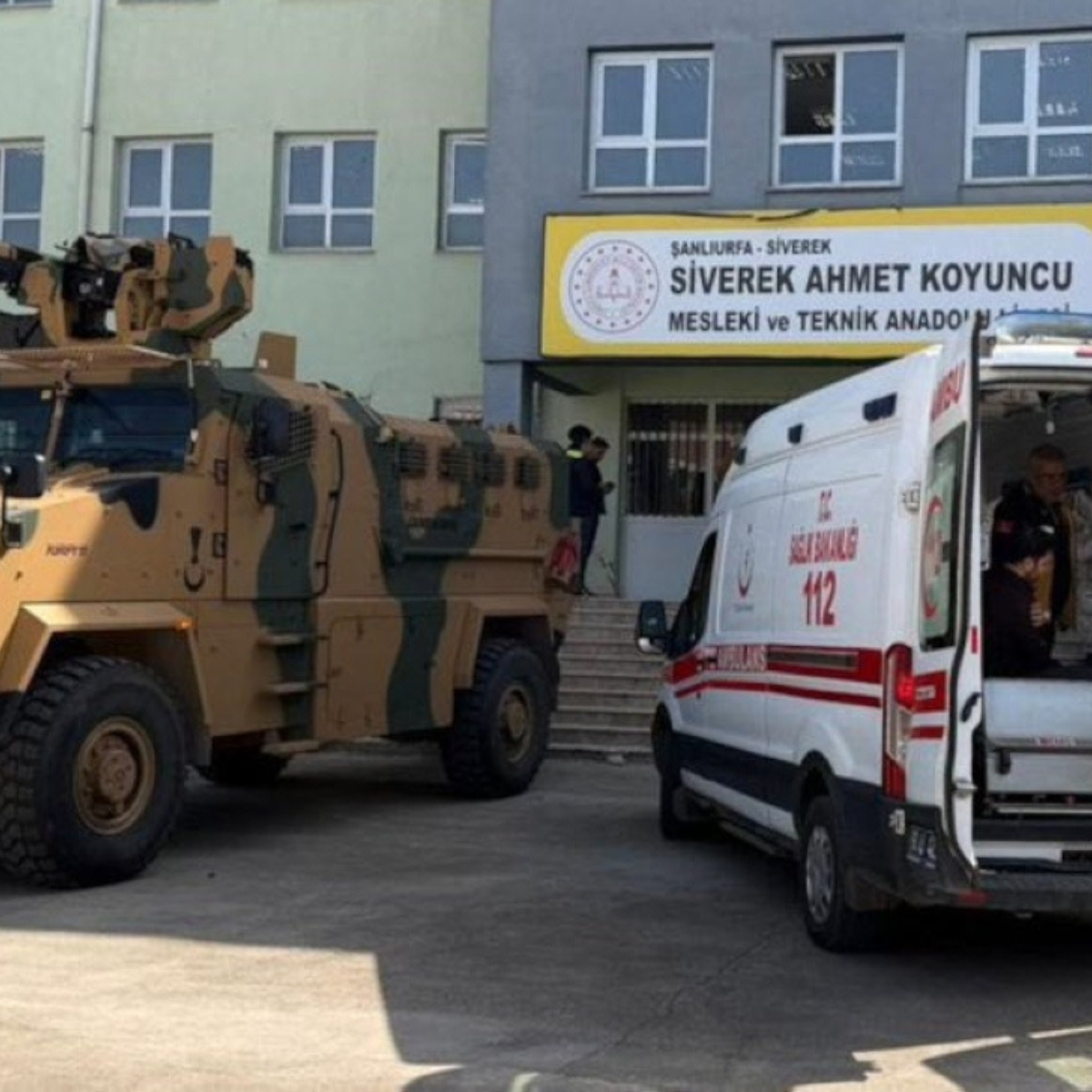 Teenage gunman attacks school in Turkey, 16 people injured (VIDEO)
