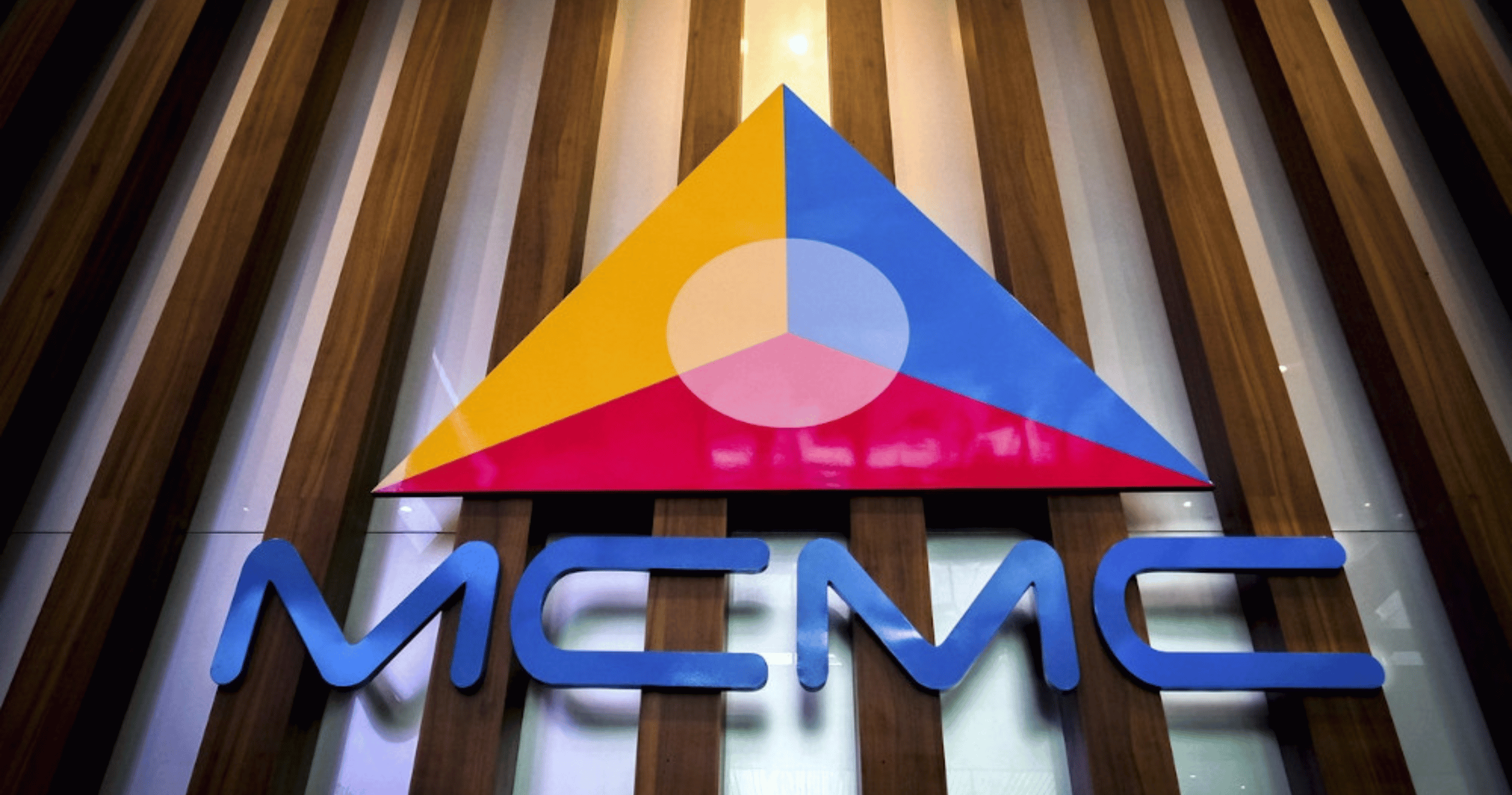 MCMC: One to be prosecuted, five fined over false petrol price hike claims