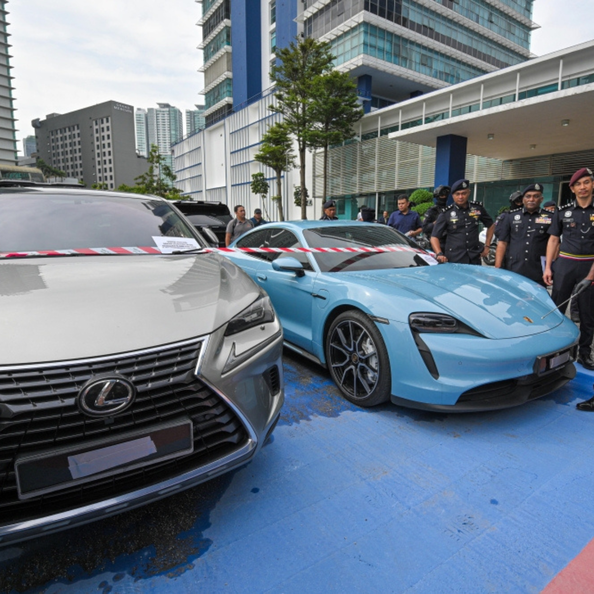 Kuala Lumpur police have dismantled a drug syndicate, seizing 18 luxury vehicles — including a Rolls-Royce Cullinan and a Porsche Taycan — in the operation.