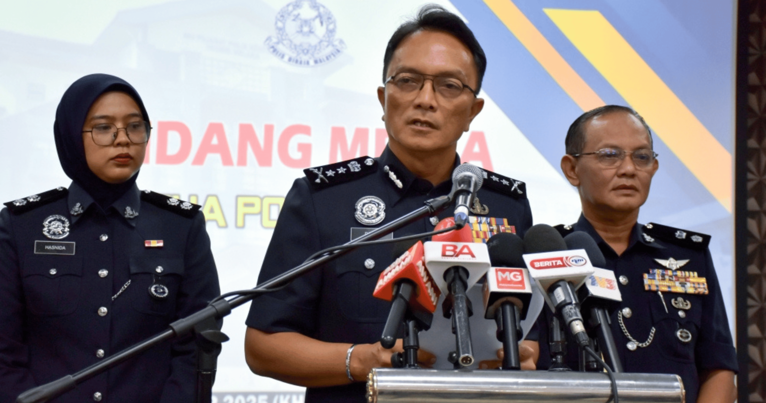 Melaka authorities bust scam “calling centres” linked to sex, romance and investment fraud; 45 suspects detained.