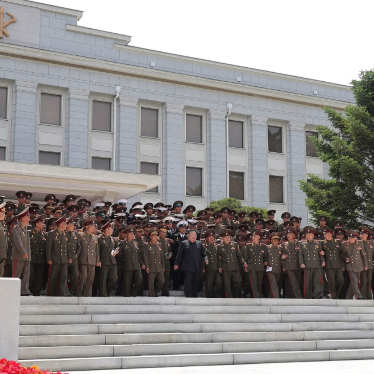 Kim Jong Un directs North Korea to transform its border into an “impregnable fortress.”