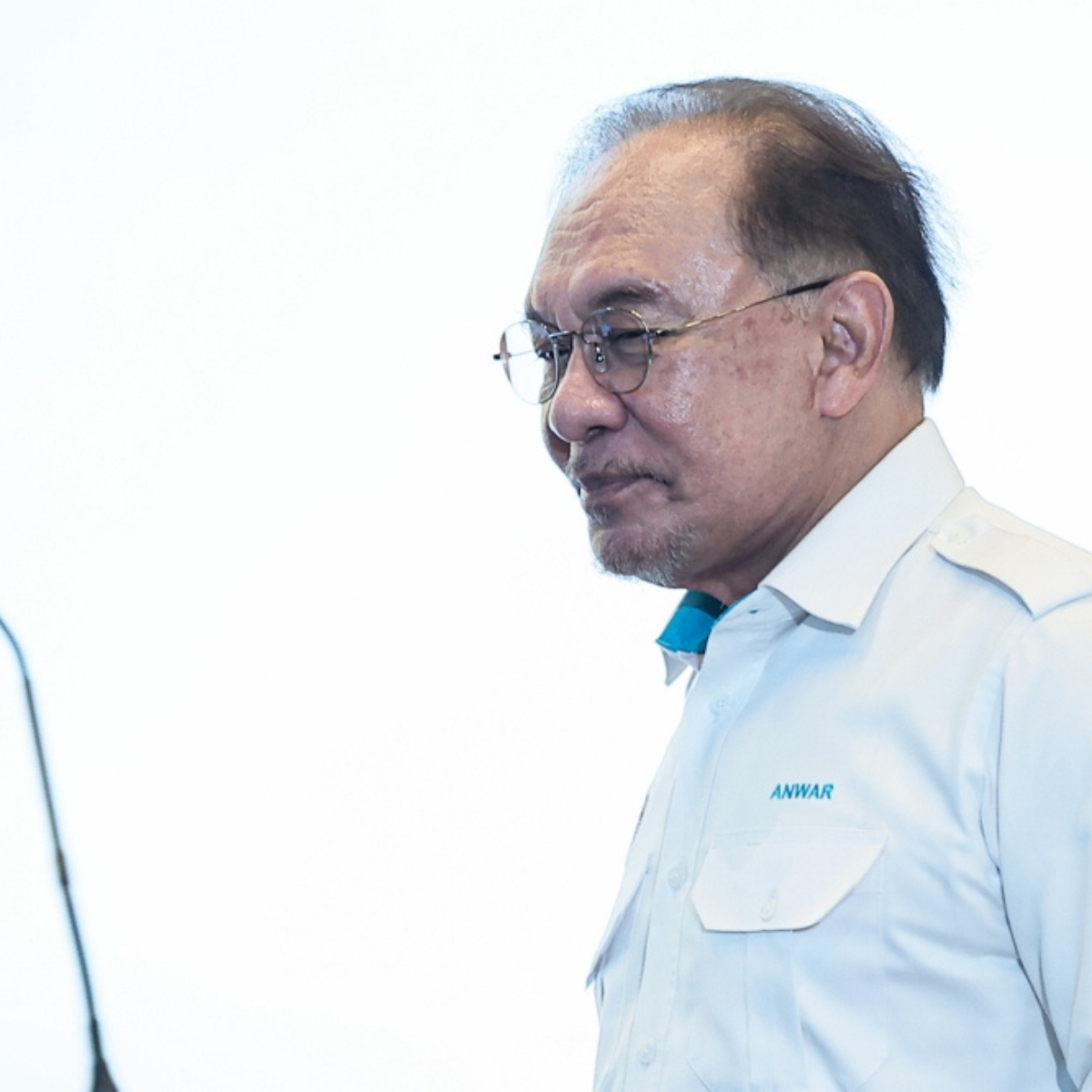 Prime Minister Anwar Ibrahim steps in to oversee Pandan constituency following Rafizi's departure; Tengku Zafrul appointed as monitoring officer.