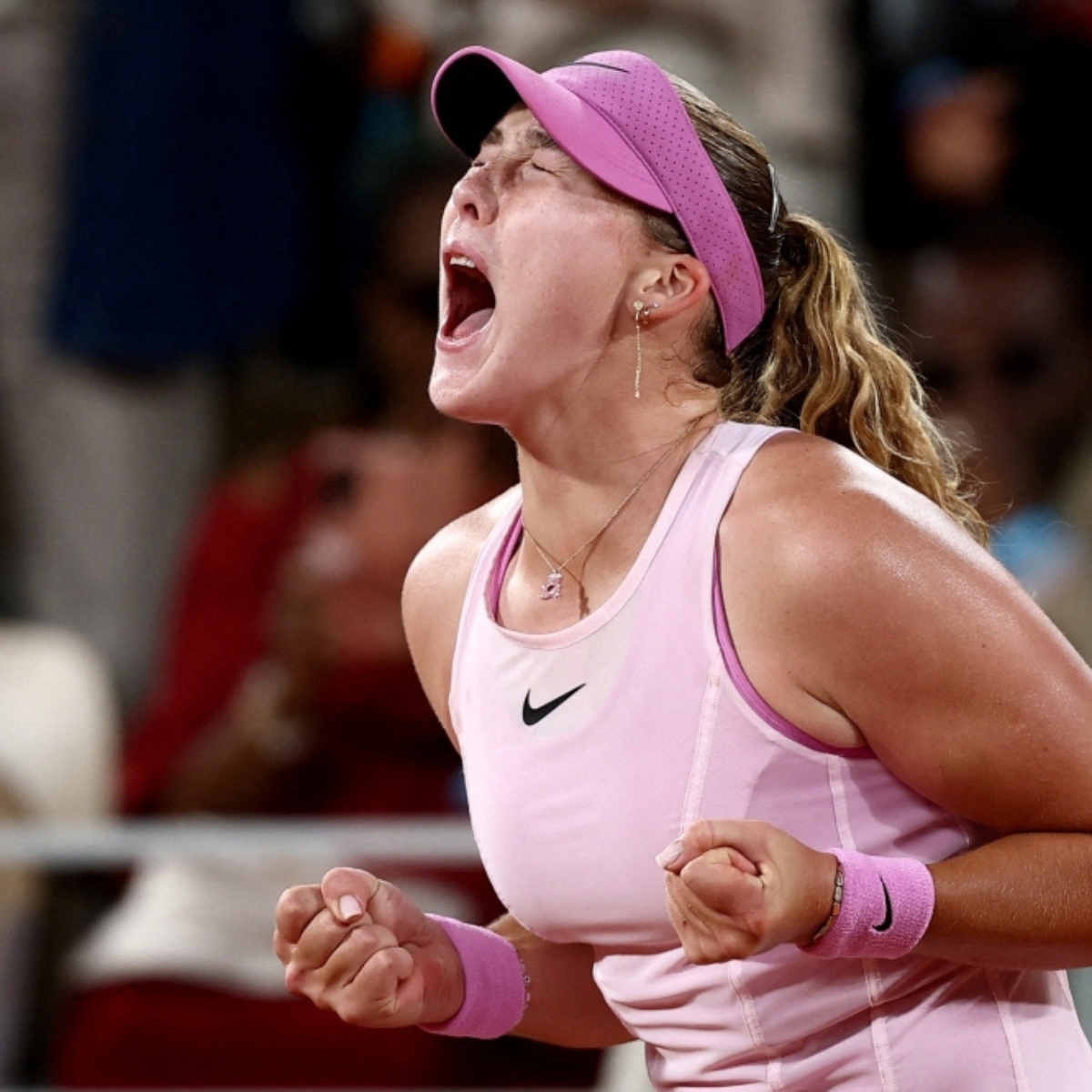 Dream meets fairytale as qualifier Andreeva and Chwalińska set up a French Open final showdown.