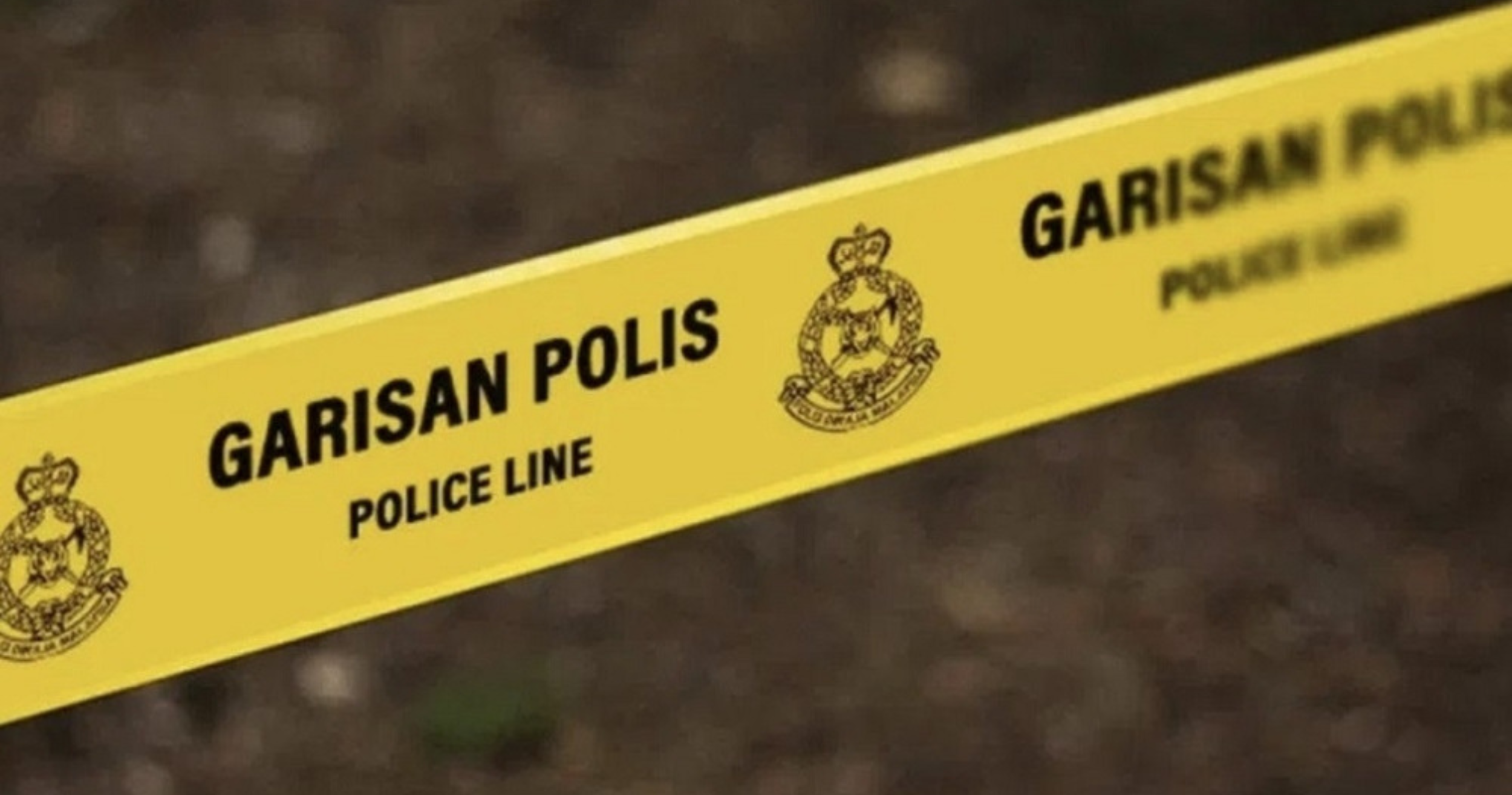 Man killed after being thrown 30 metres from SPE bridge when SUV crashes into motorcyclists sheltering below.