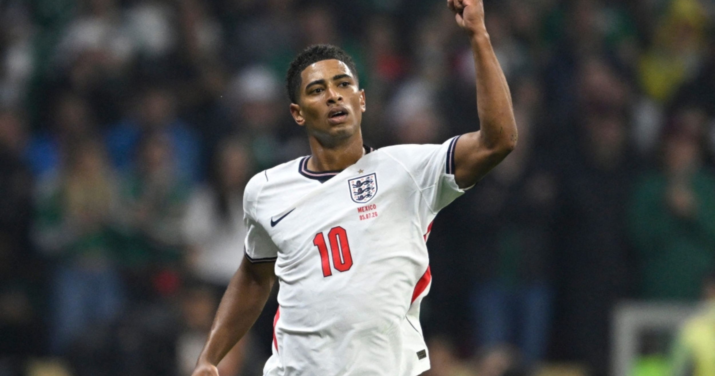 Bellingham leads 10-man England past Mexico to reach World Cup quarter-finals.