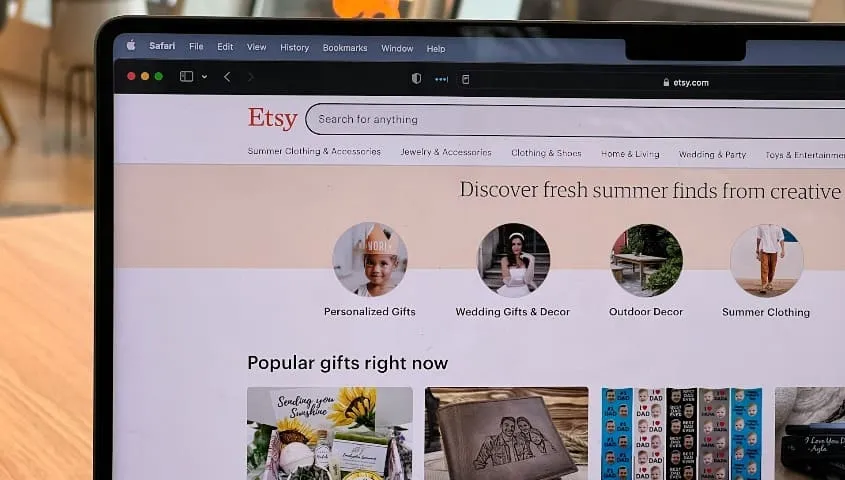 Etsy shop dashboard