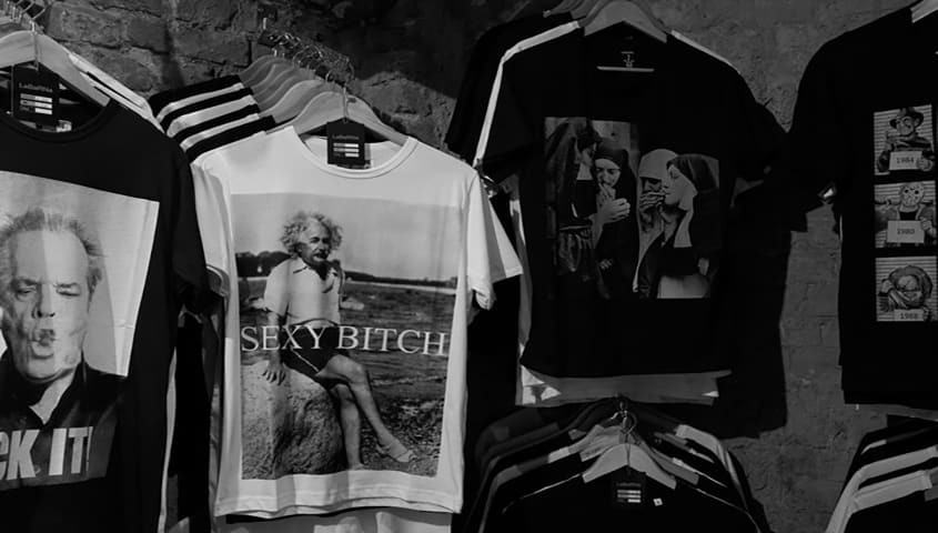 show difference t-shirt design placement